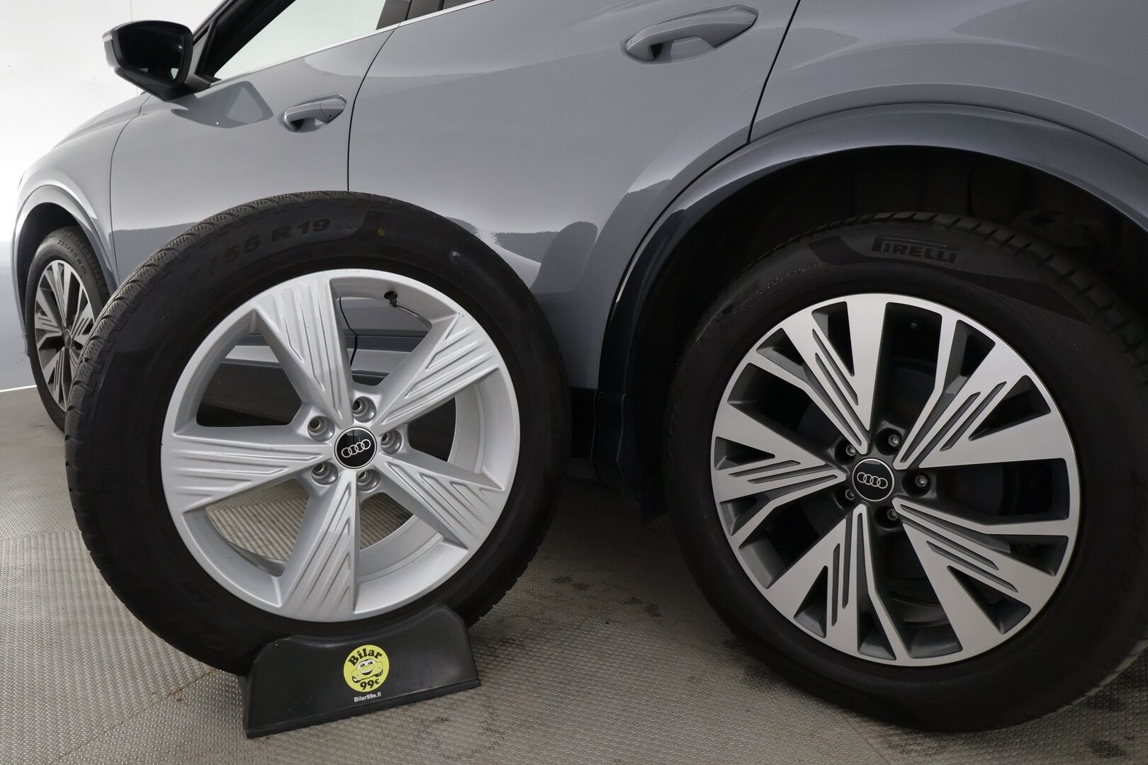 AUDI Q4 E-TRON 2023 50 E-Tron Quattro - | ILP | Koukku | ACC | LED | P.Kamera | Sporttipenkit | Kaistavahti | Digimittaristo | Apple&Android | Kahdet renkaat | Merkkihuollot | - KORKO VAIN 3,99 %