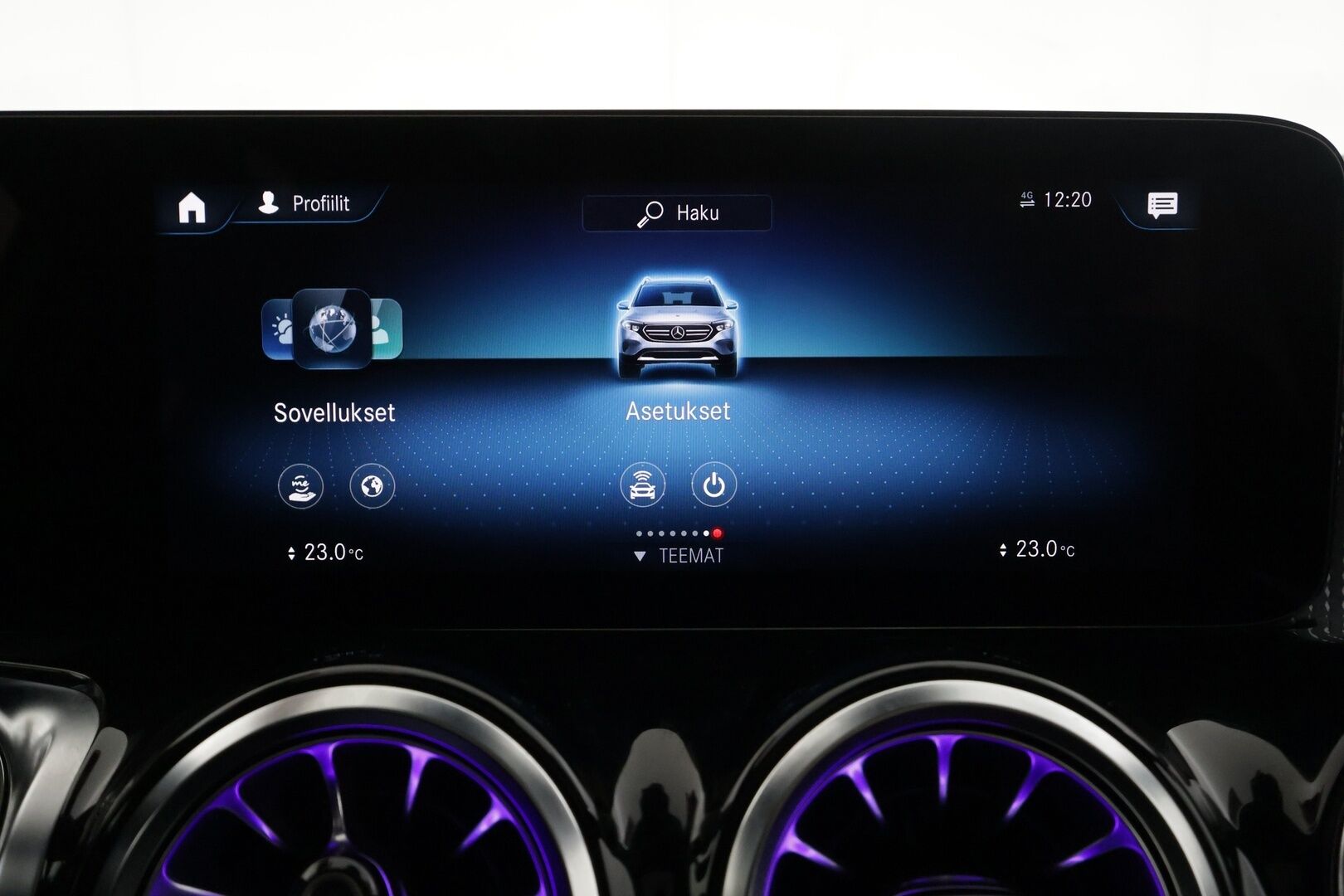 MERCEDES-BENZ EQB 2023 300 4Matic 7p - | Distronic+ | Lisälämmitin | Panorama | Puolinahat | Widescreen | Keyless | P.Kamera | LED High Performance | Keyless | Kahdet Renkaat |