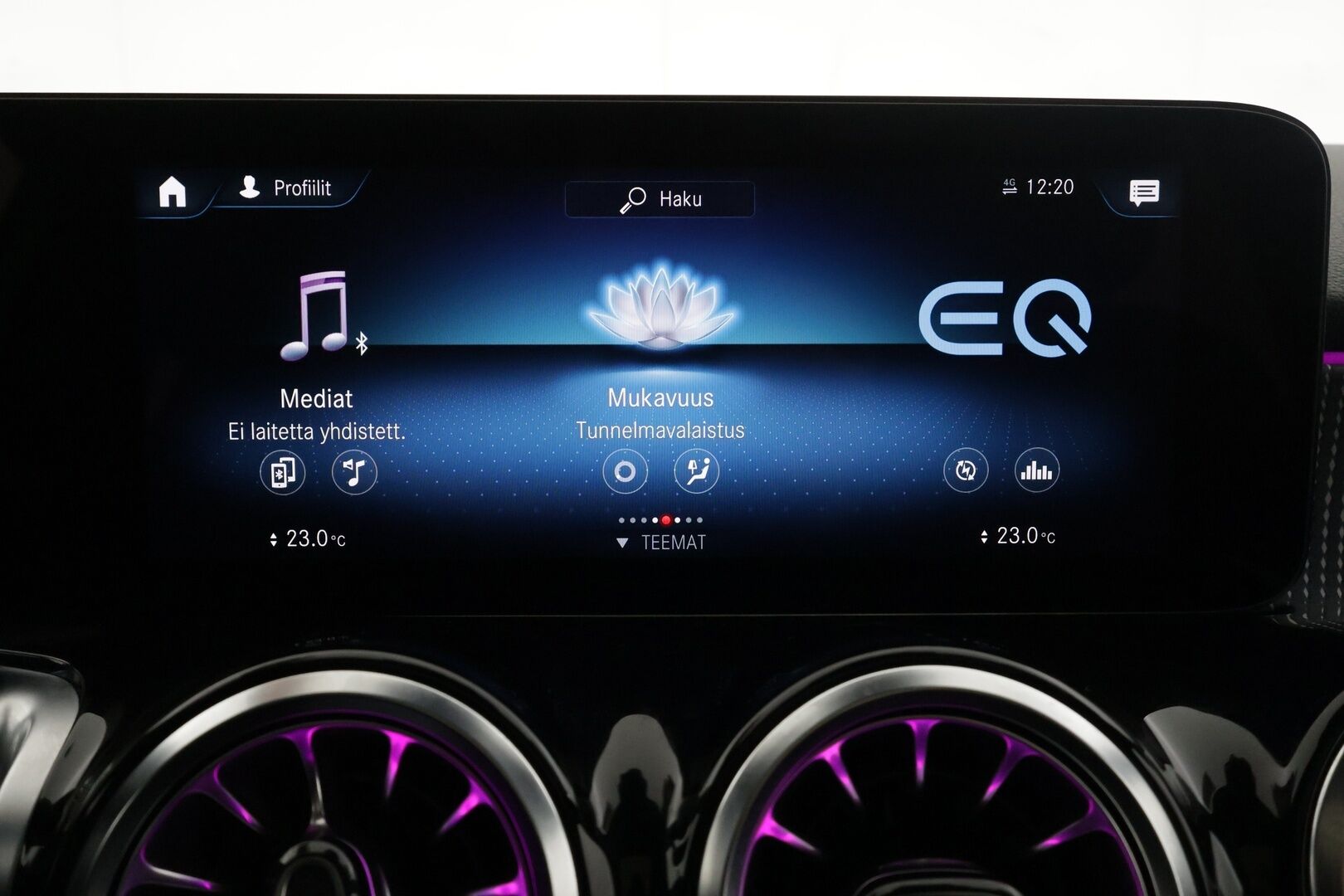 MERCEDES-BENZ EQB 2023 300 4Matic 7p - | Distronic+ | Lisälämmitin | Panorama | Puolinahat | Widescreen | Keyless | P.Kamera | LED High Performance | Keyless | Kahdet Renkaat |