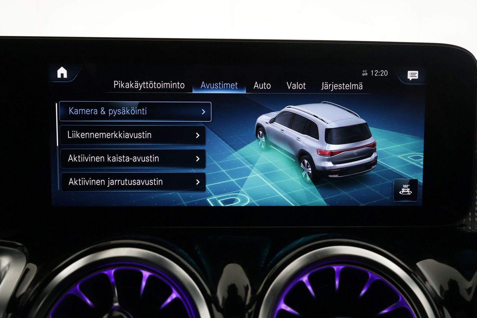 MERCEDES-BENZ EQB 2023 300 4Matic 7p - | Distronic+ | Lisälämmitin | Panorama | Puolinahat | Widescreen | Keyless | P.Kamera | LED High Performance | Keyless | Kahdet Renkaat |