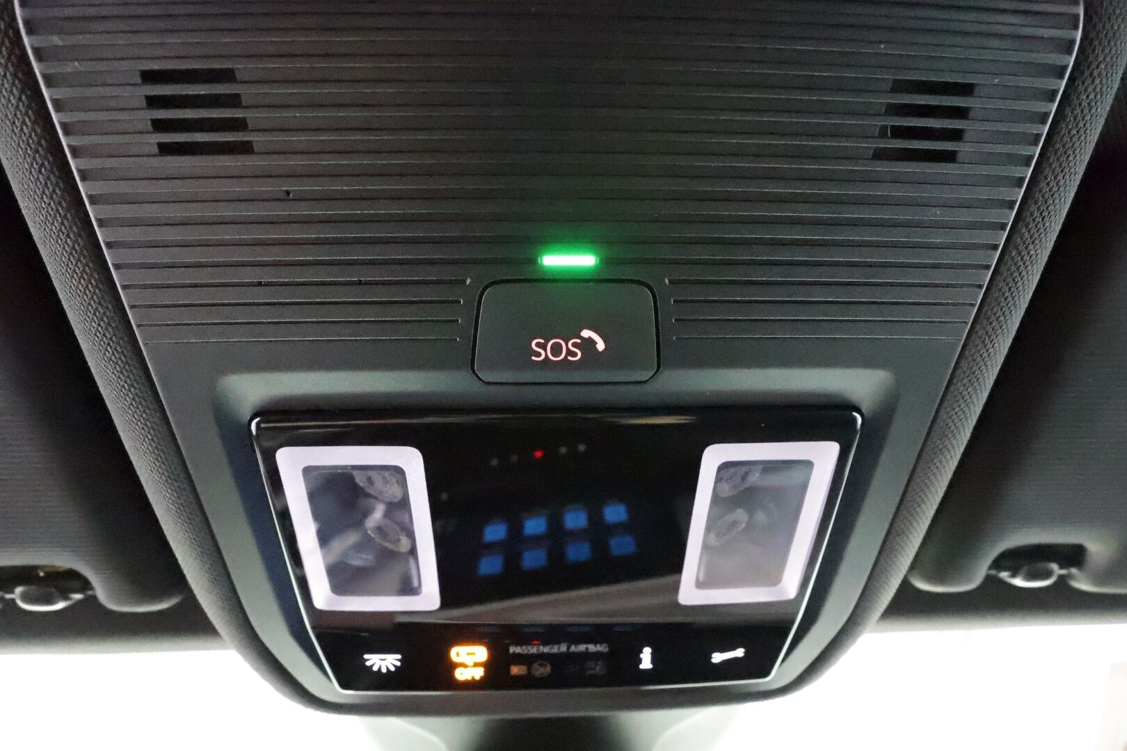 VOLKSWAGEN ID.5 2023 GTX - | ACC | ILP | Koukku | Matrix-LED | Puolinahat | P.Kamera | Ratinlämmitys | Digimittaristo | Navi | Keyless | Merkkihuollettu | Kahdet Renkaat |
