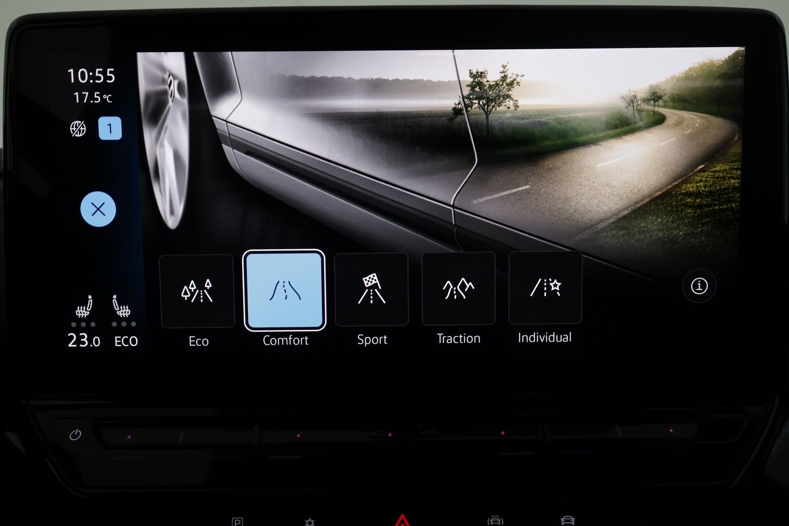 VOLKSWAGEN ID.5 2023 GTX - | ACC | ILP | Koukku | Matrix-LED | Puolinahat | P.Kamera | Ratinlämmitys | Digimittaristo | Navi | Keyless | Merkkihuollettu | Kahdet Renkaat |