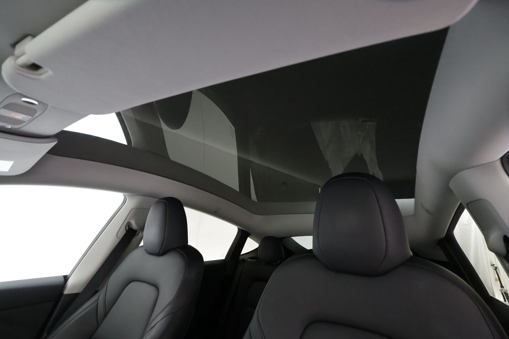 Tesla Model Y 2024 Long Range - | ACC | ILP | Matrix | Ryzen | Lasikatto | Sähkönahat | Muistipenkki | Premium Audio | P.kamera | Autosteer | Lämm. ratti | 2x renkaat aluin | 