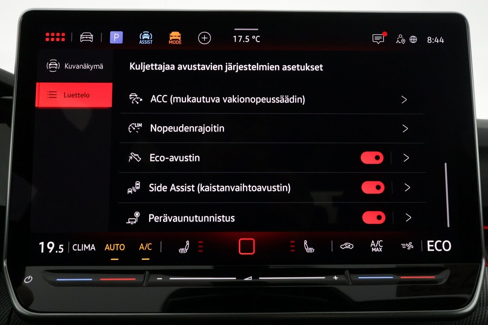 VOLKSWAGEN GOLF 2026 GTE 1.5 eHybrid 200kW DSG - | ACC | Koukku | Matrix-LED | DCC Alusta | P.Kamera | Ratinlämmitys | HUD | Apple&Android | Merkkihuollettu | Kahdet Renkaat |