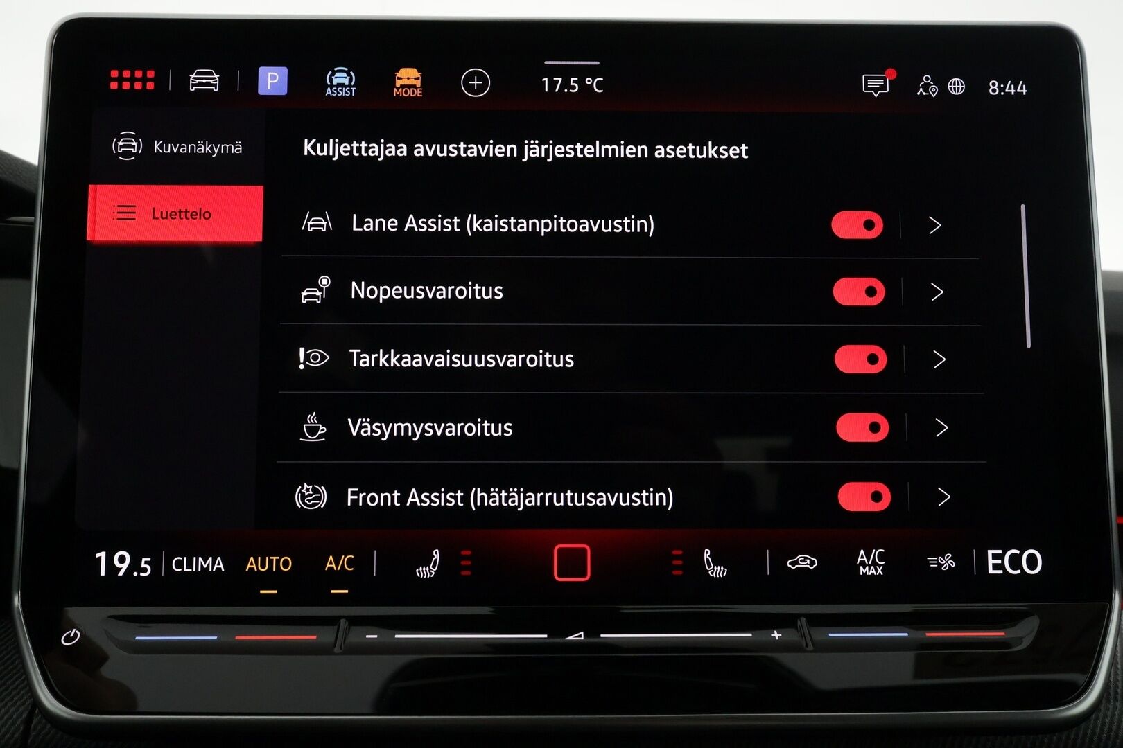 VOLKSWAGEN GOLF 2026 GTE 1.5 eHybrid 200kW DSG - | ACC | Koukku | Matrix-LED | DCC Alusta | P.Kamera | Ratinlämmitys | HUD | Apple&Android | Merkkihuollettu | Kahdet Renkaat |