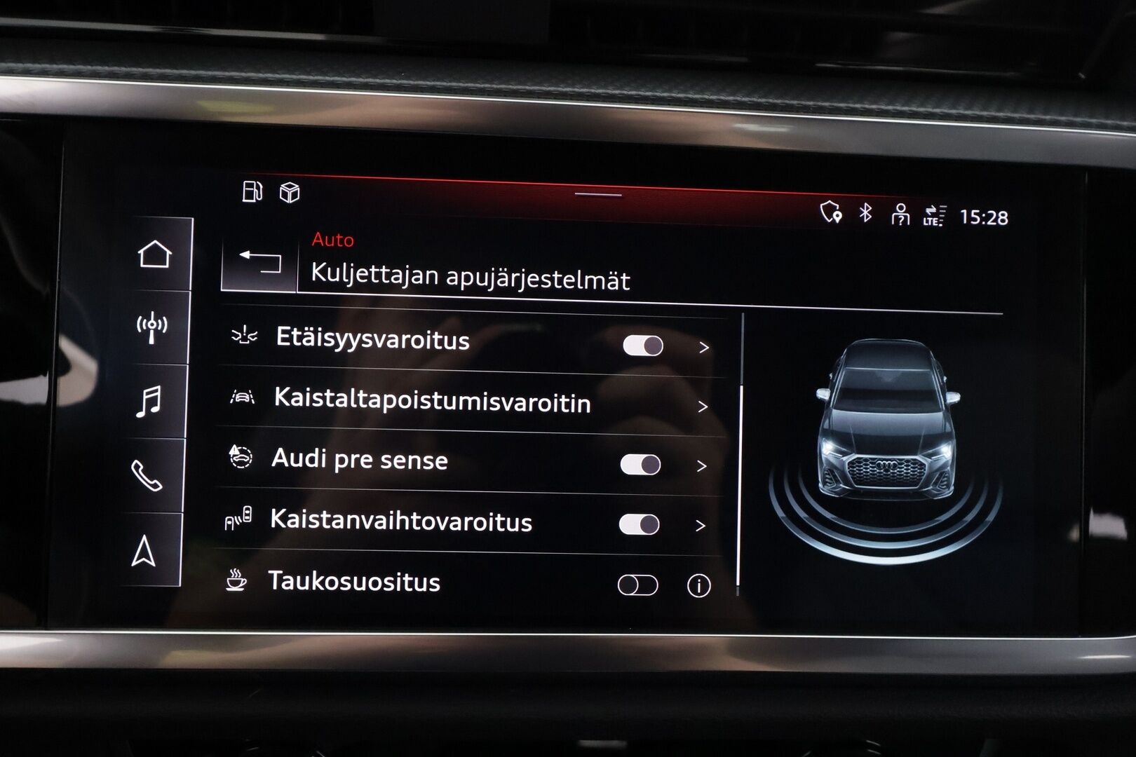 AUDI Q3 2021 Sportback S line 45 TFSIe 180kW S tronic - | ACC | Koukku | B&O | 2x S-line | Sporttinahat | Muistipenkki | Matrix | 360° | Ambient light | Digimittaristo | Keyless | Merkkihuollettu | 2x renkaat aluin |