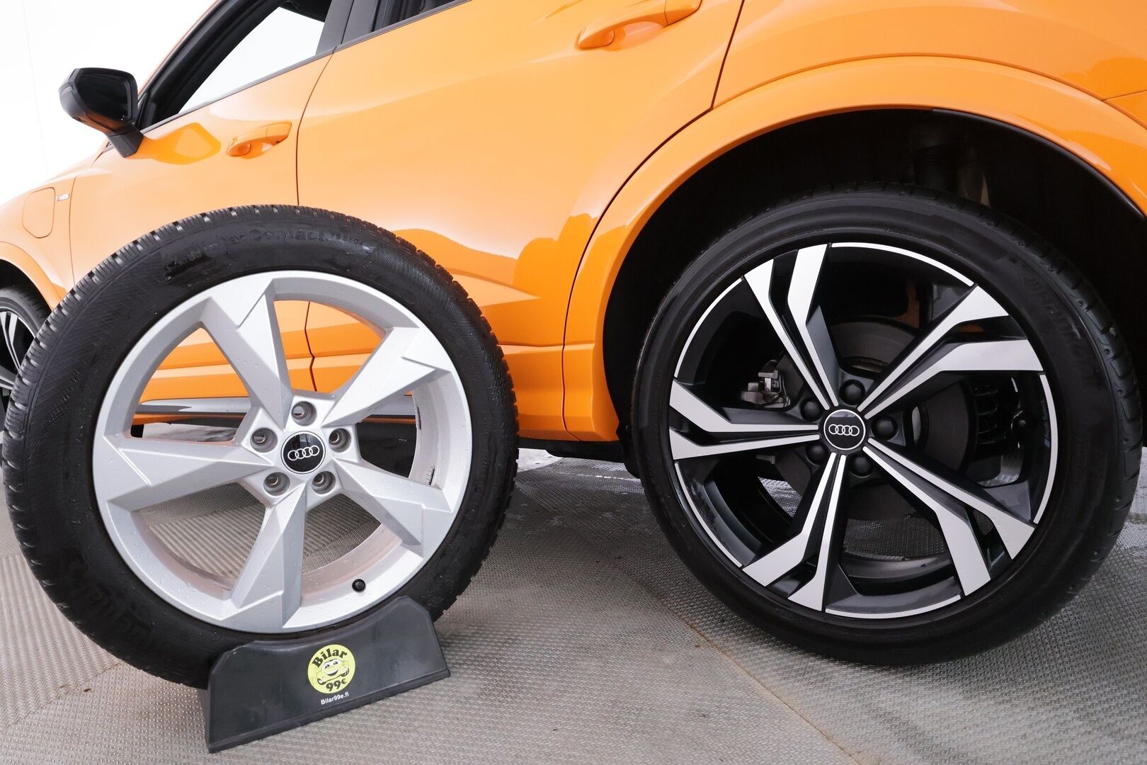 AUDI Q3 2021 Sportback S line 45 TFSIe 180kW S tronic - | ACC | Koukku | B&O | 2x S-line | Sporttinahat | Muistipenkki | Matrix | 360° | Ambient light | Digimittaristo | Keyless | Merkkihuollettu | 2x renkaat aluin |