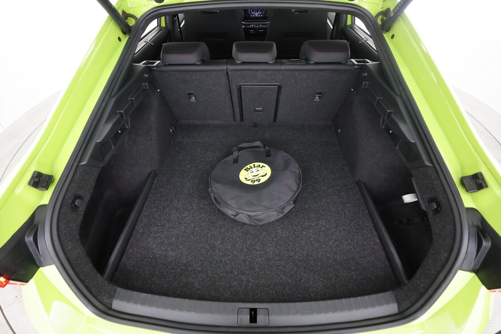 SKODA OCTAVIA 2023 1.4 TSI PHEV RS iV DSG Autom. - | ACC | Webasto | HUD | Matrix-LED | Digimittaristo | Lane Assist | Keyless | Ambient light | Lämm. ratti | Sähk. takaluukku | Merkkihuollot | - KORKO VAIN 3,99 %
