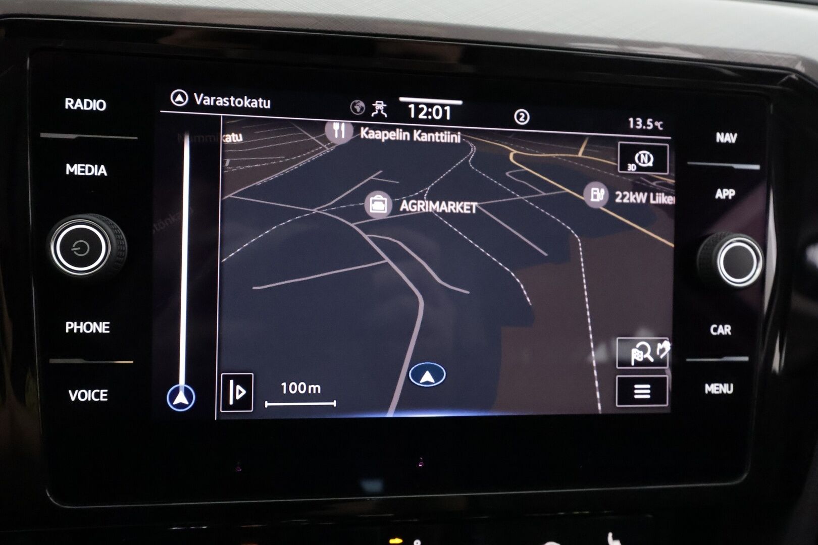 Volkswagen Passat 2023 Variant Comfort Business 1,5 TSI EVO 110 kW DSG-automaatti - | ACC | Koukku | P.Tutkat | Ergocomfort Istuin | Navi | LED | Apple&Android | Merkkihuollettu |