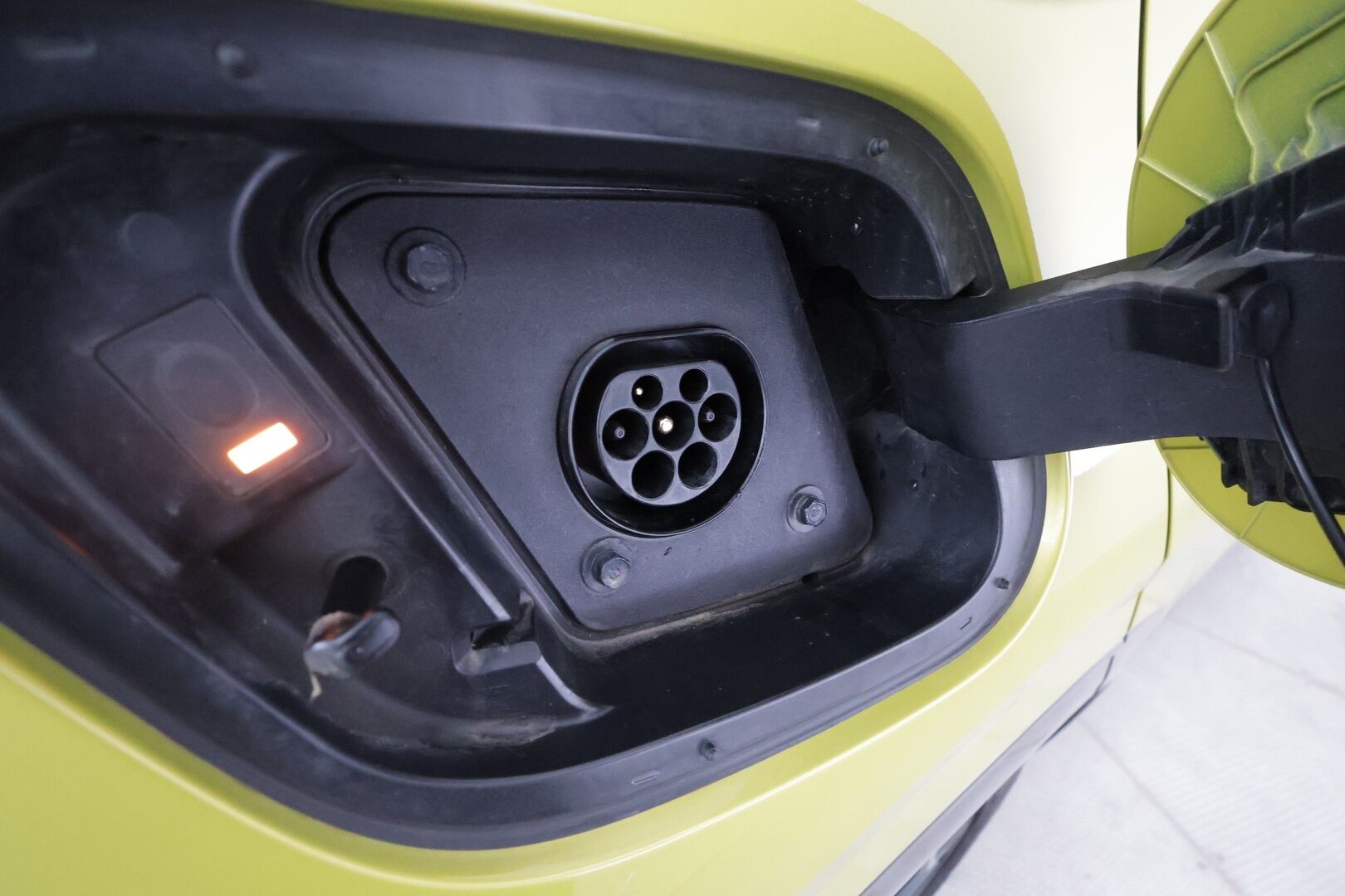 KIA SPORTAGE 2022 1,6 T-GDI AWD Plug-in Hybrid GT-Line AT 265hv - | ACC | Koukku | H/K | Ilm. sähkönahat | Kattoluukku | 360° | Muistipenkki | HDA | BSM | RCTA | Sähk. takaluukku | Lämm. ratti | 