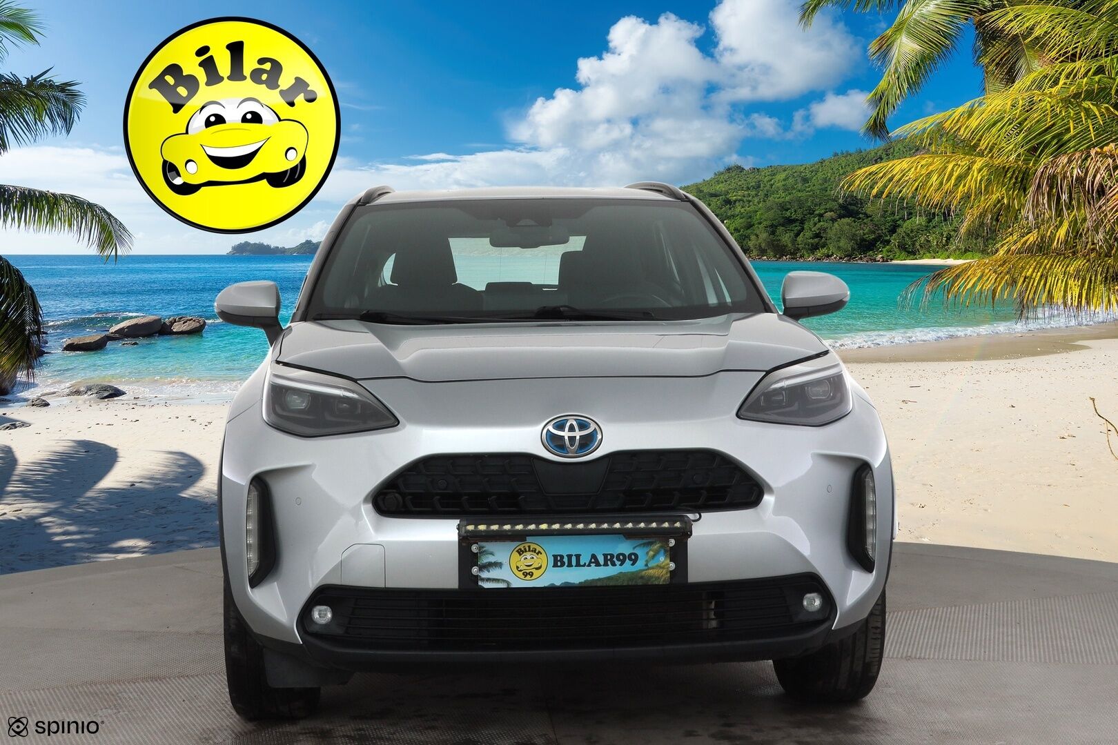 TOYOTA YARIS CROSS 2023 1.5 Hybrid Intense AWD - | ACC | LED | LTA | RSA | Navi | Keyless | Lämm. ratti | P.kamera ja tutkat | Apple & Android | Lohko+sisälämmitin | 2x renkaat aluin | 