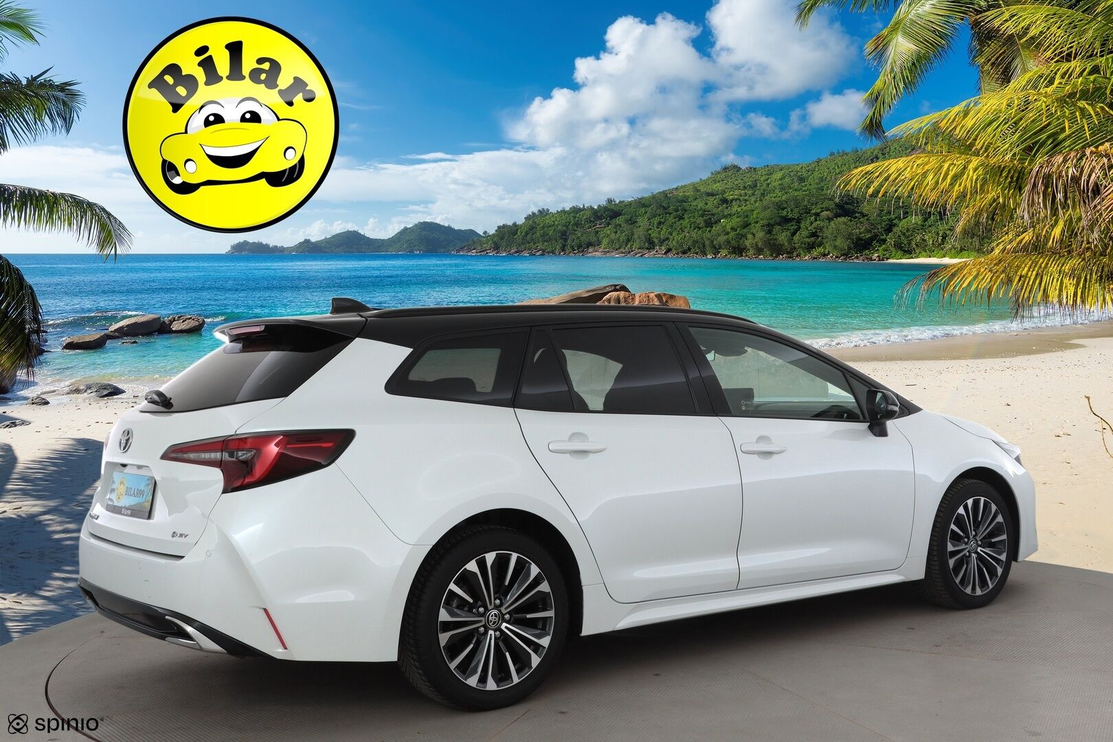 TOYOTA COROLLA 2024 Touring Sports 2,0 Hybrid Black&White  - | ACC | Puolinahat | P.Kamera | LED | Ratinlämmitys | Digimittaristo | Navi | 