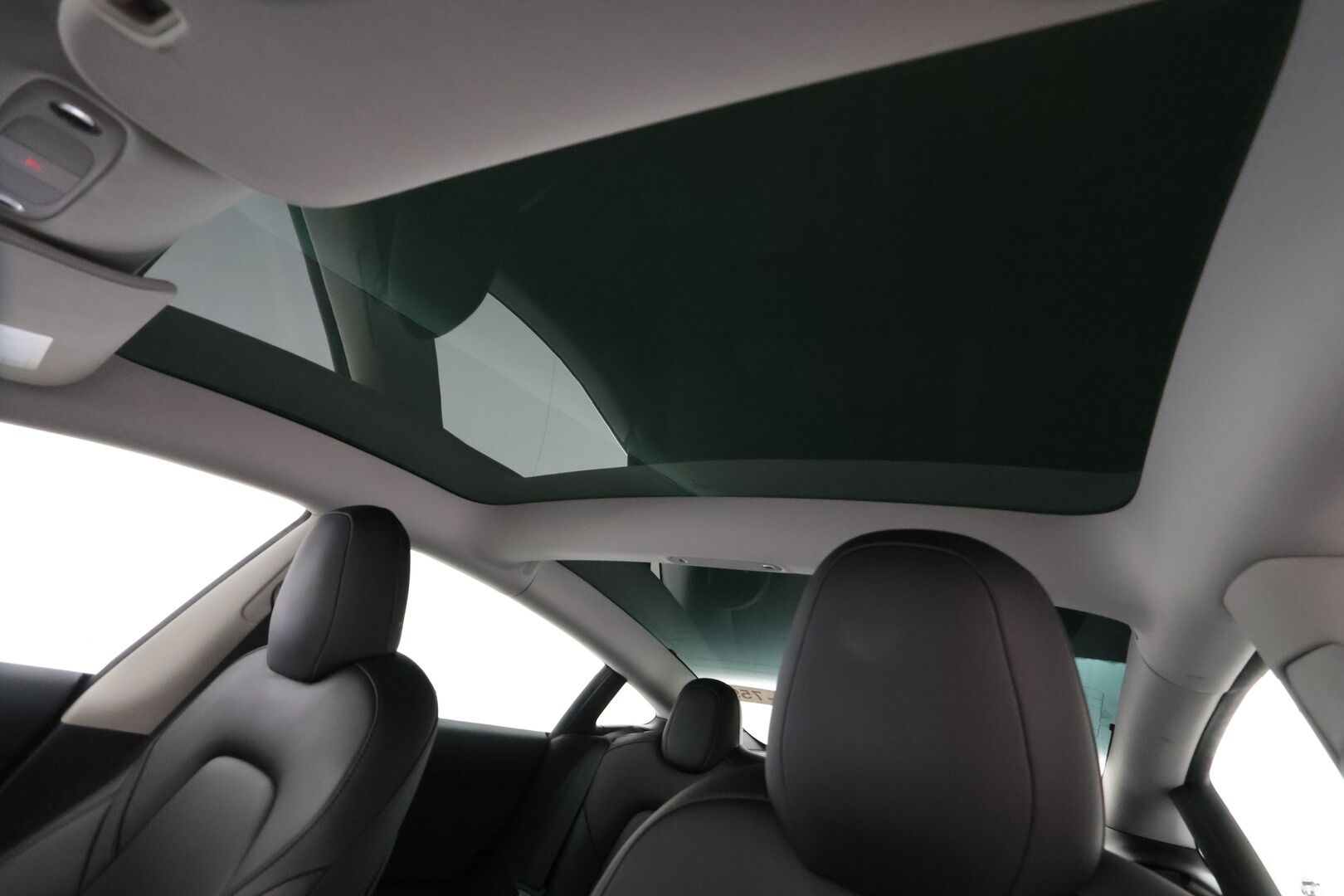 Tesla Model 3 2021 Performance - | ACC | ILP | Matrix | Track Mode | Lasikatto | Premium Audio | P.kamera ja tutkat | Sähkönahat | Muistipenkki | Autosteer | 2x renkaat aluin | 
