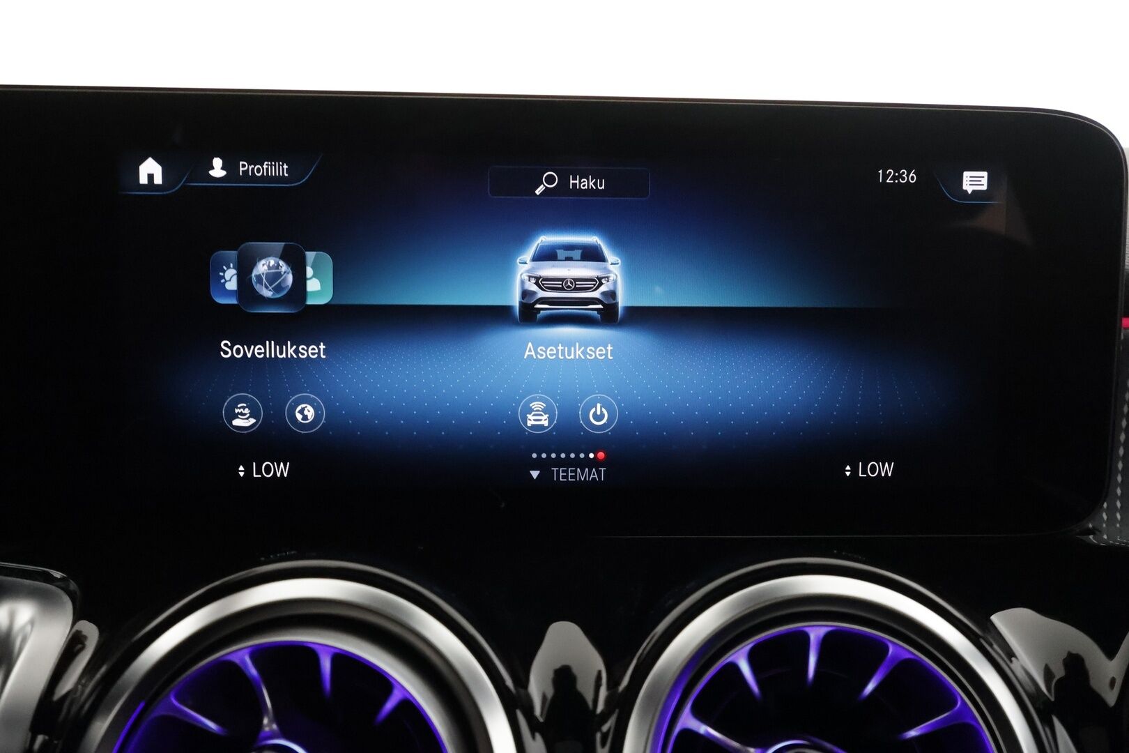 MERCEDES-BENZ EQB 2023 300 4MATIC Business - | DTR+ | ILP | Sähkönahat muistilla | Panorama | Widescreen | Ambient light | Keyless | P.kamera | Active Lane Assist | Navi | 2x renkaat aluin | ALV |