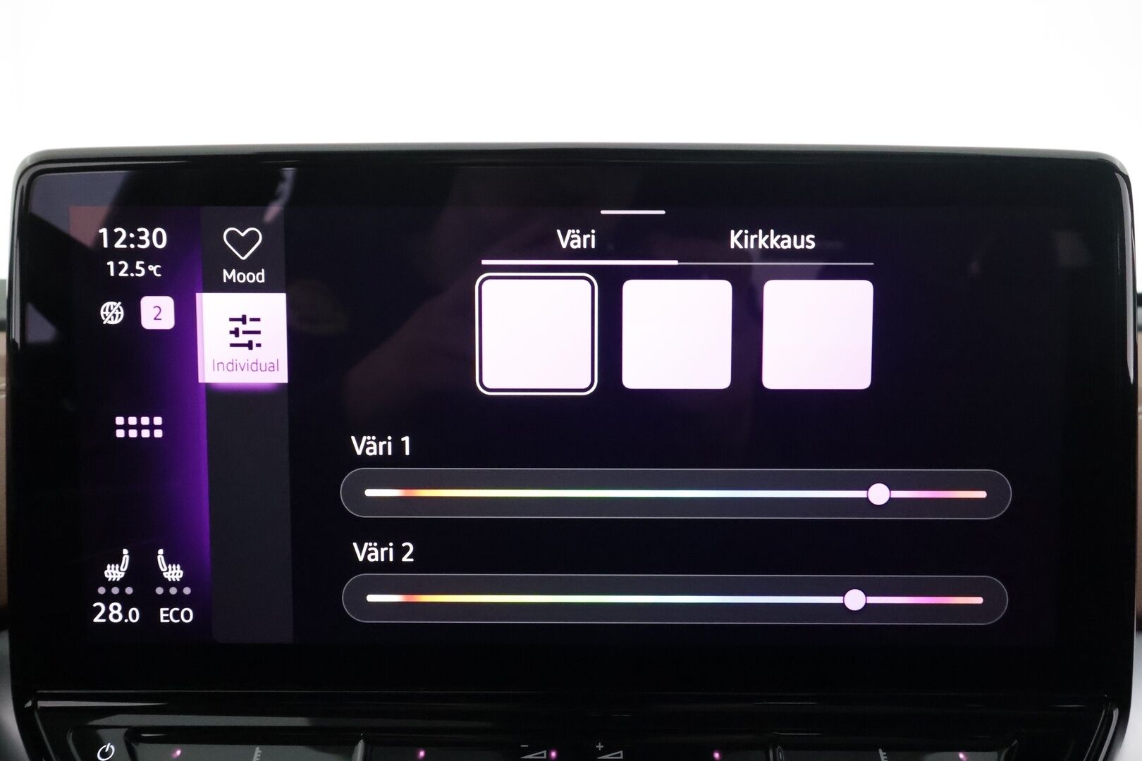 Volkswagen ID.5 2022 Pro Performance 150 kW, akku 77 kWh - | ACC | ILP | Koukku | Matrix-LED | Lasikatto | 360-Kamera | Hierovat ergoactive Sporttipenkit | HUD | Keyless | Apple&Android | Merkkihuollettu | Kahdet Renkaat |
