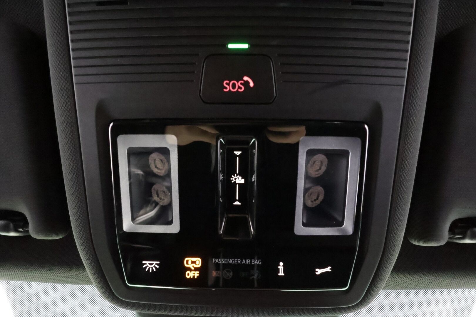 Volkswagen ID.5 2022 Pro Performance 150 kW, akku 77 kWh - | ACC | ILP | Koukku | Matrix-LED | Lasikatto | 360-Kamera | Hierovat ergoactive Sporttipenkit | HUD | Keyless | Apple&Android | Merkkihuollettu | Kahdet Renkaat |