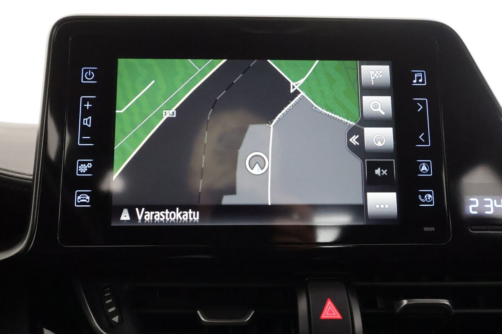 TOYOTA C-HR 2019 1.8 Hybrid - | ACC | LED | P.Kamera | Navi | Kaistavahti | Katveavustin | Keyless | Kahdet renkaat |