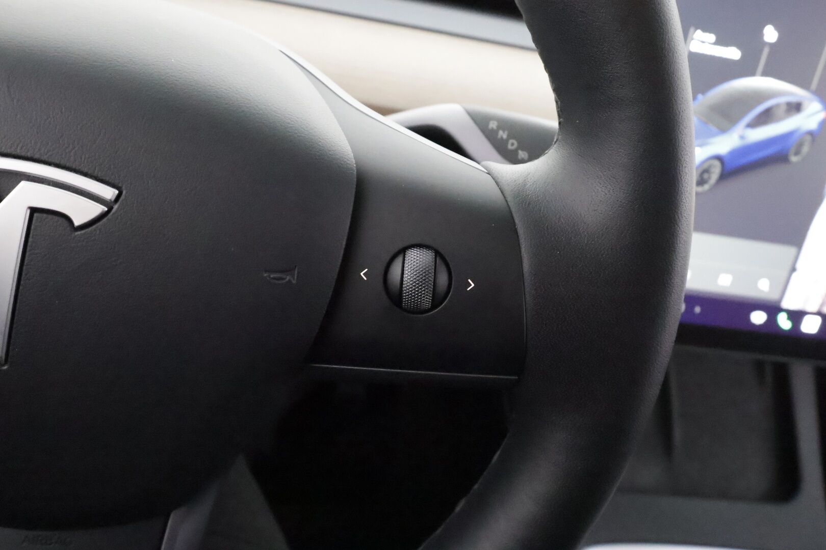 Tesla Model Y 2021 Long Range - | ILP | Lasikatto | ACC | Matrix-LED | P.Kamera | Muistipenkki | Premium Audio | Navi | Kaistavahti | Keyless | 2x Latauskaapelit | Kahdet renkaat |  