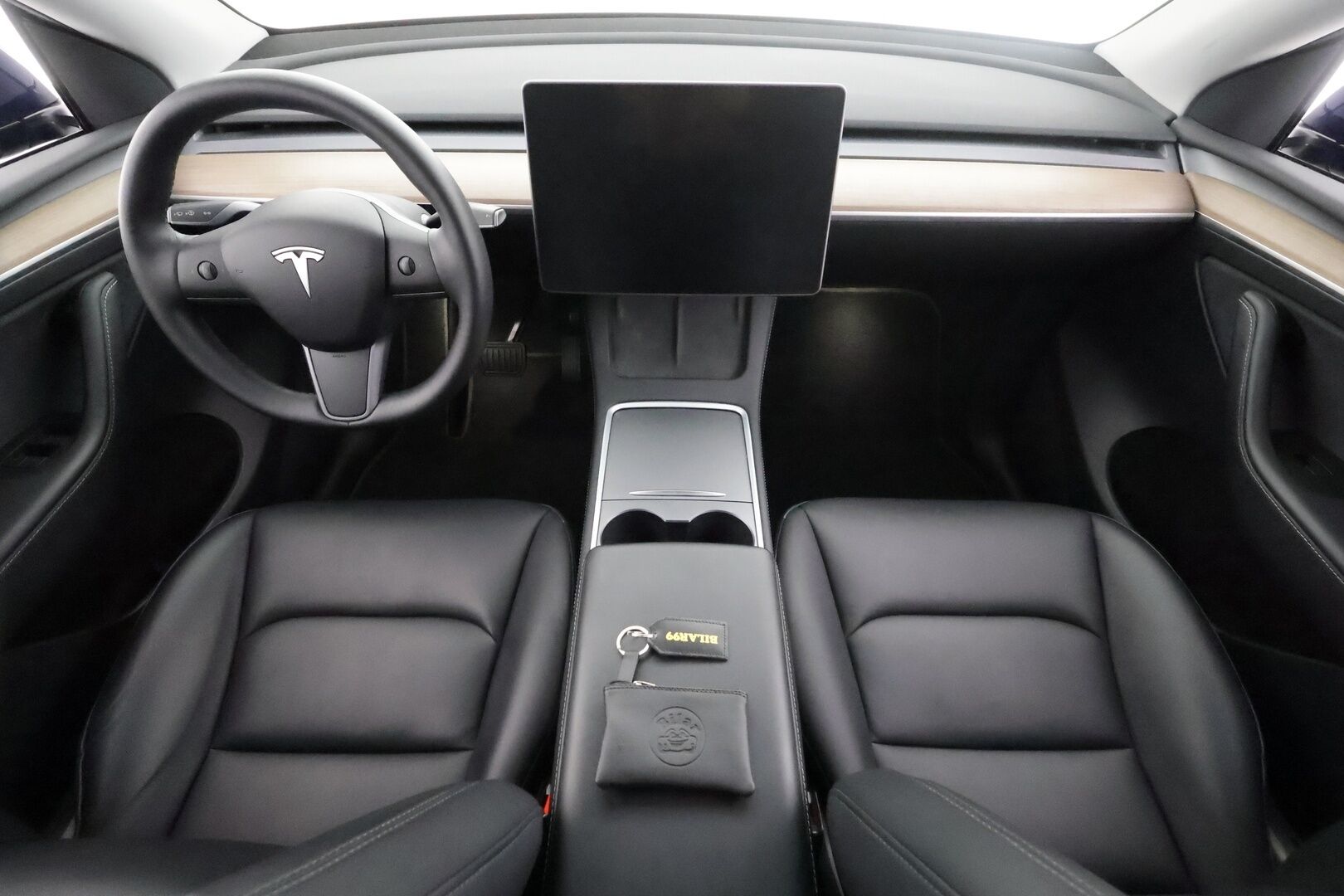 Tesla Model Y 2021 Long Range - | ILP | Lasikatto | ACC | Matrix-LED | P.Kamera | Muistipenkki | Premium Audio | Navi | Kaistavahti | Keyless | 2x Latauskaapelit | Kahdet renkaat |  