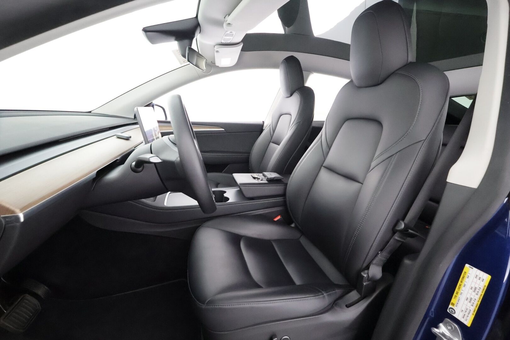 Tesla Model Y 2021 Long Range - | ILP | Lasikatto | ACC | Matrix-LED | P.Kamera | Muistipenkki | Premium Audio | Navi | Kaistavahti | Keyless | 2x Latauskaapelit | Kahdet renkaat |  