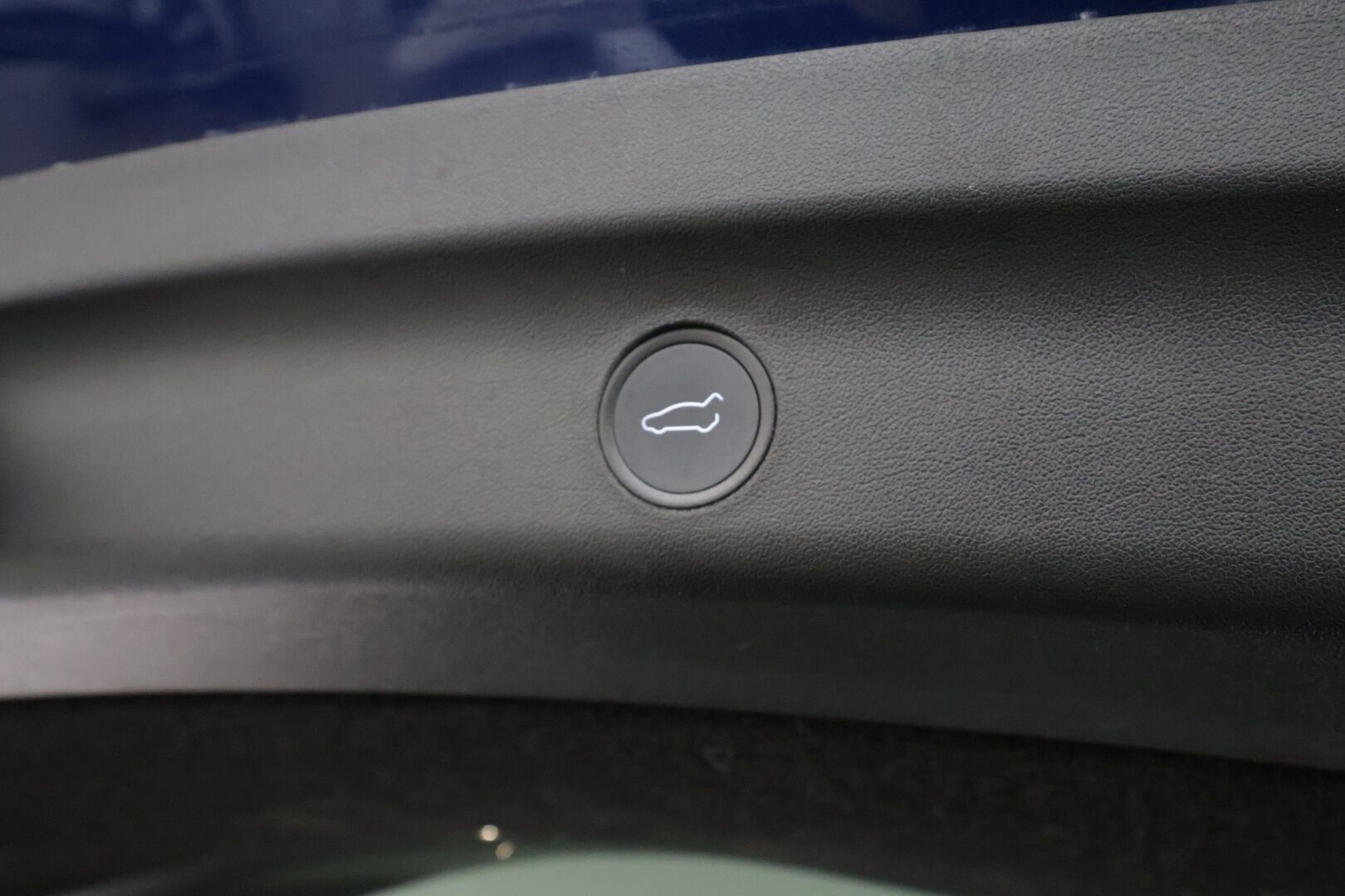 Tesla Model Y 2021 Long Range - | ILP | Lasikatto | ACC | Matrix-LED | P.Kamera | Muistipenkki | Premium Audio | Navi | Kaistavahti | Keyless | 2x Latauskaapelit | Kahdet renkaat |  