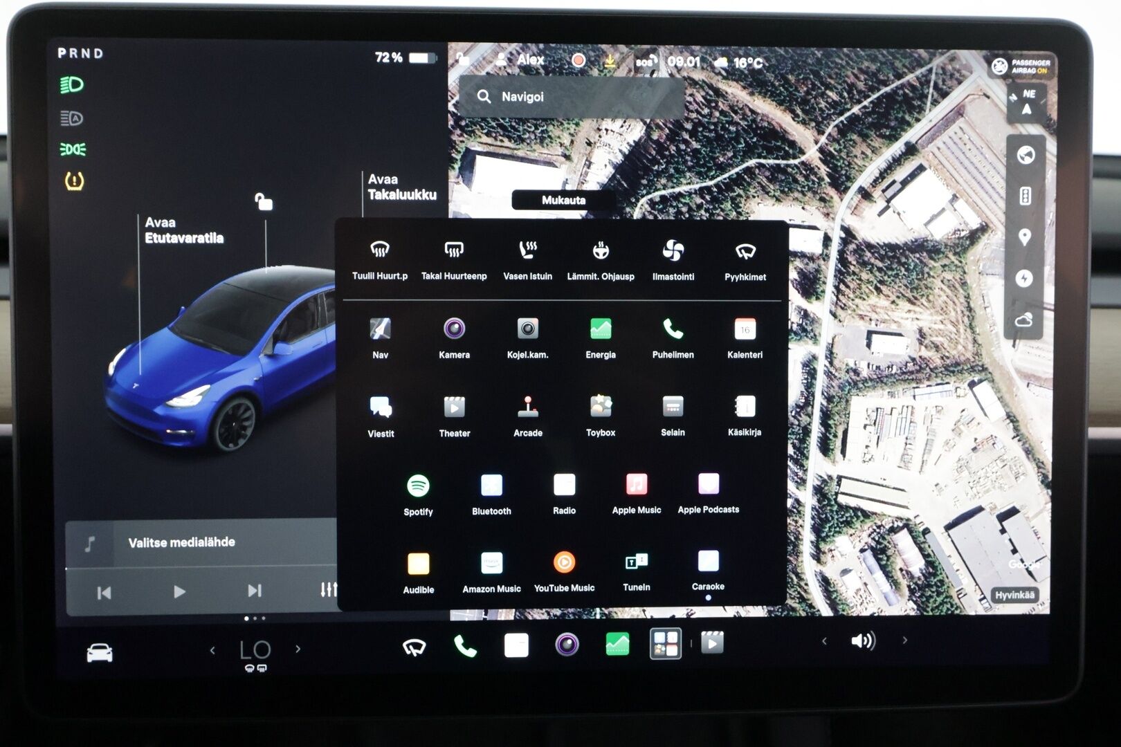 Tesla Model Y 2021 Long Range - | ILP | Lasikatto | ACC | Matrix-LED | P.Kamera | Muistipenkki | Premium Audio | Navi | Kaistavahti | Keyless | 2x Latauskaapelit | Kahdet renkaat |  