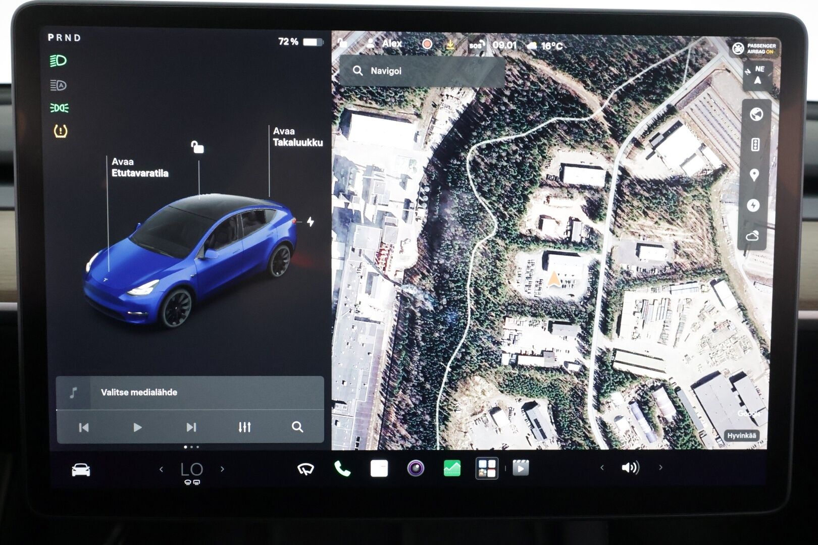 Tesla Model Y 2021 Long Range - | ILP | Lasikatto | ACC | Matrix-LED | P.Kamera | Muistipenkki | Premium Audio | Navi | Kaistavahti | Keyless | 2x Latauskaapelit | Kahdet renkaat |  