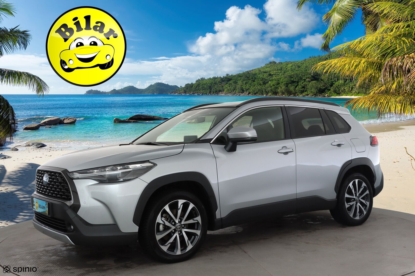 TOYOTA COROLLA CROSS 2023 2.0 Hybrid AWD-i Active - | ACC | Lasikatto | LED | P.Kamera | Kaistavahti | Katveavustin | Navi | Keyless | Digimittaristo | PDA | Merkkihuollot |