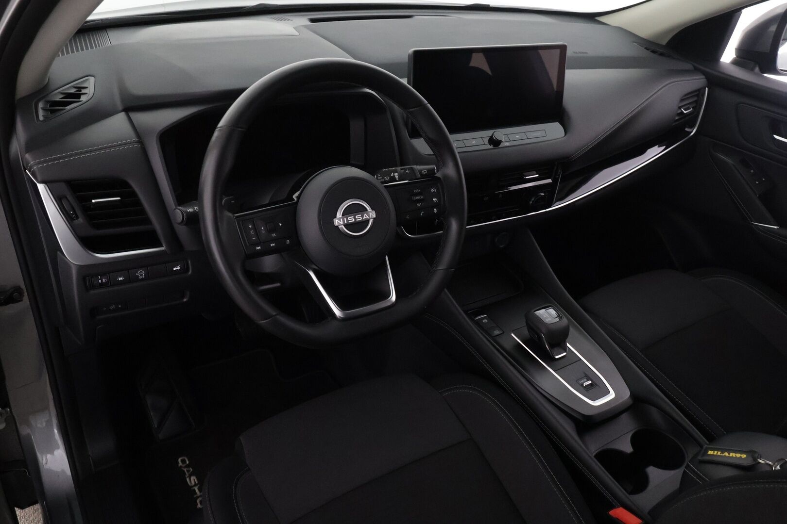NISSAN QASHQAI 2024 MHEV 158 Xtronic 2WD N-Connecta 12.3 TFT - | ACC | Koukku | 360° kamera | Keyless | Lane Assist | BSM | Lämm. ratti | Lämm. tuulilasi | Digimittaristo | Apple & Android | LED | 2x renkaat aluin |