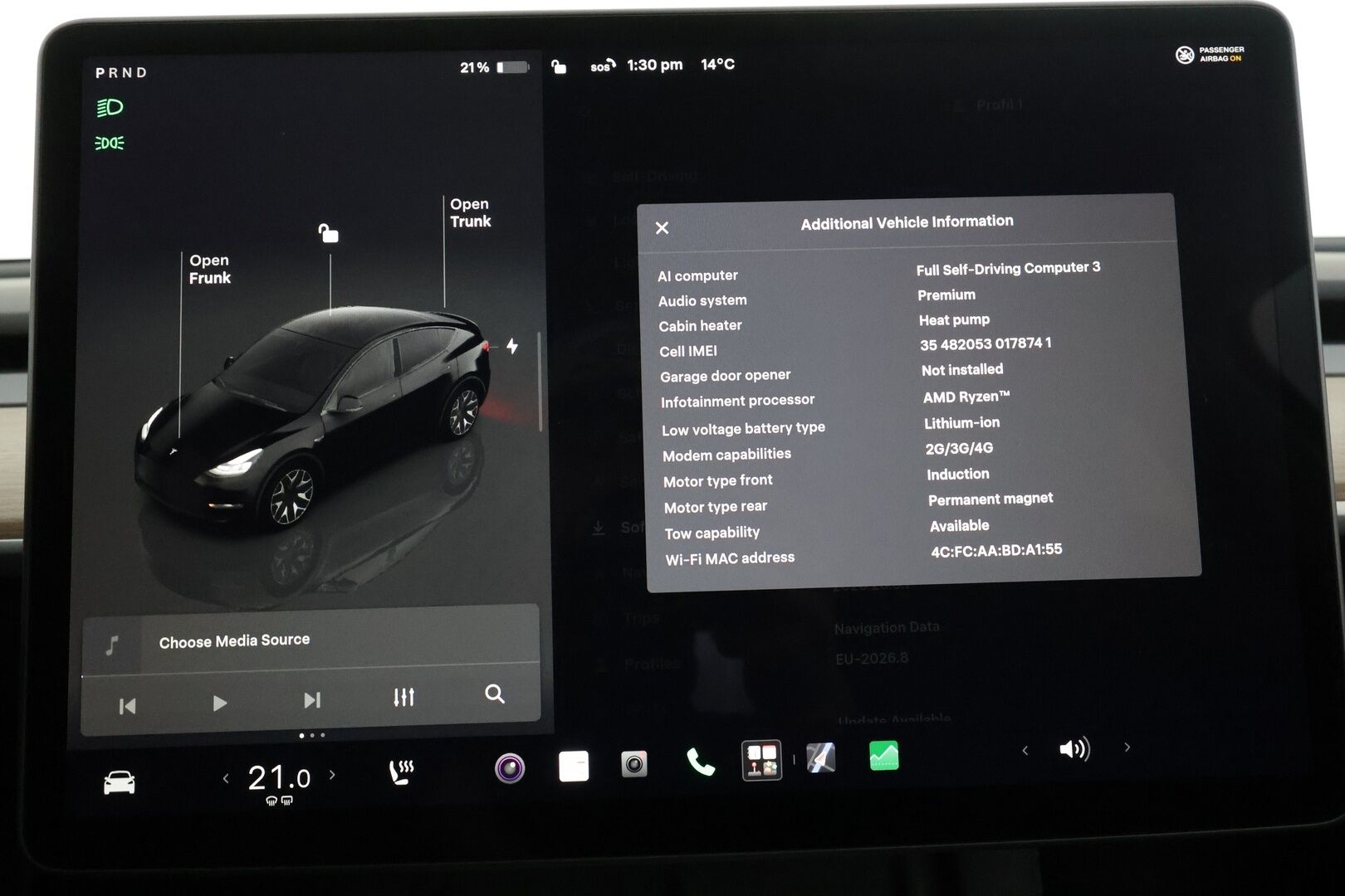 TESLA MODEL Y 2023 Performance - | Koukku | ILP | ACC | Matrix-LED | Lasikatto | P.Kamera | Muistipenkki | Premium Audio | Navi | Kaistavahti | Keyless |