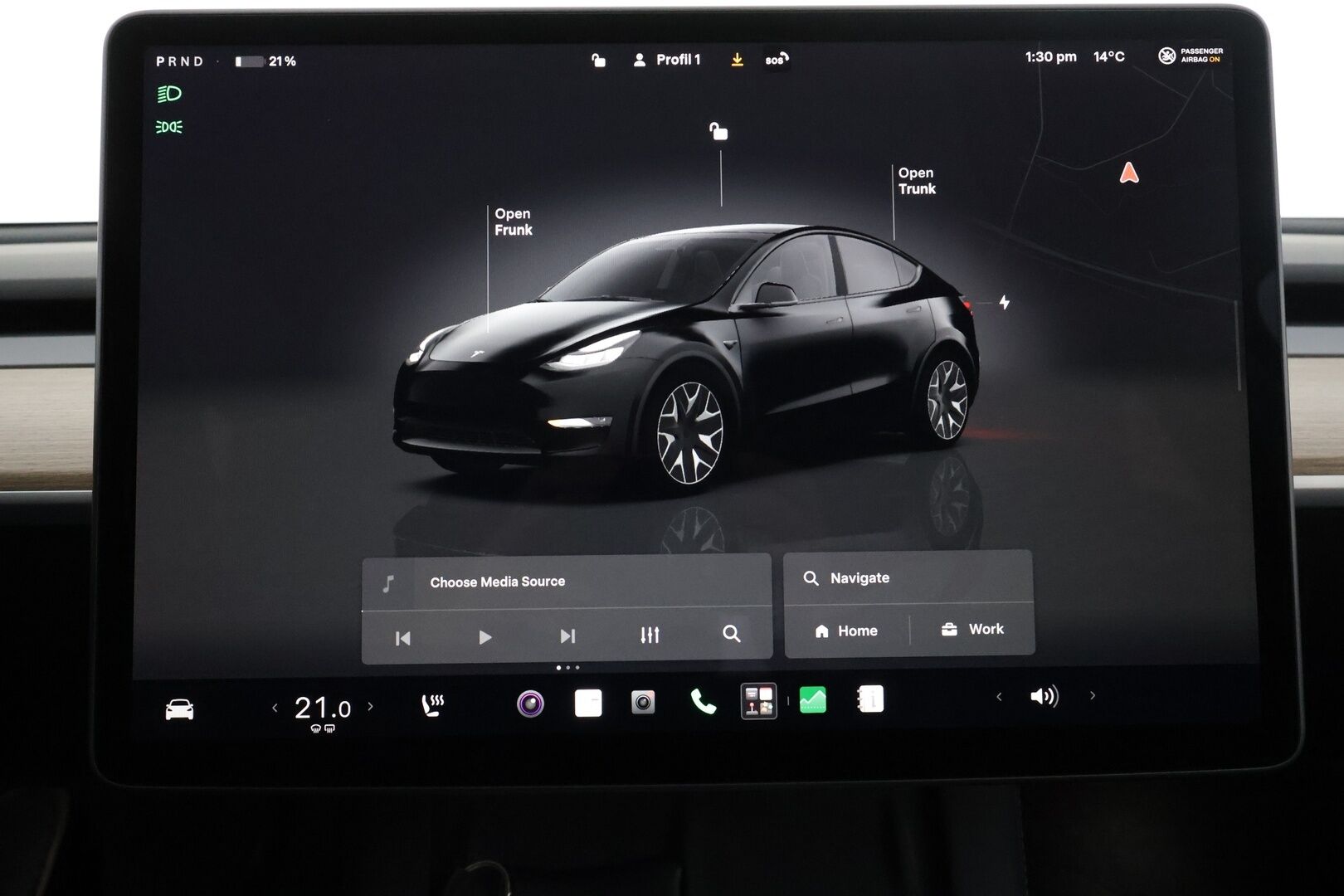 TESLA MODEL Y 2023 Performance - | Koukku | ILP | ACC | Matrix-LED | Lasikatto | P.Kamera | Muistipenkki | Premium Audio | Navi | Kaistavahti | Keyless |