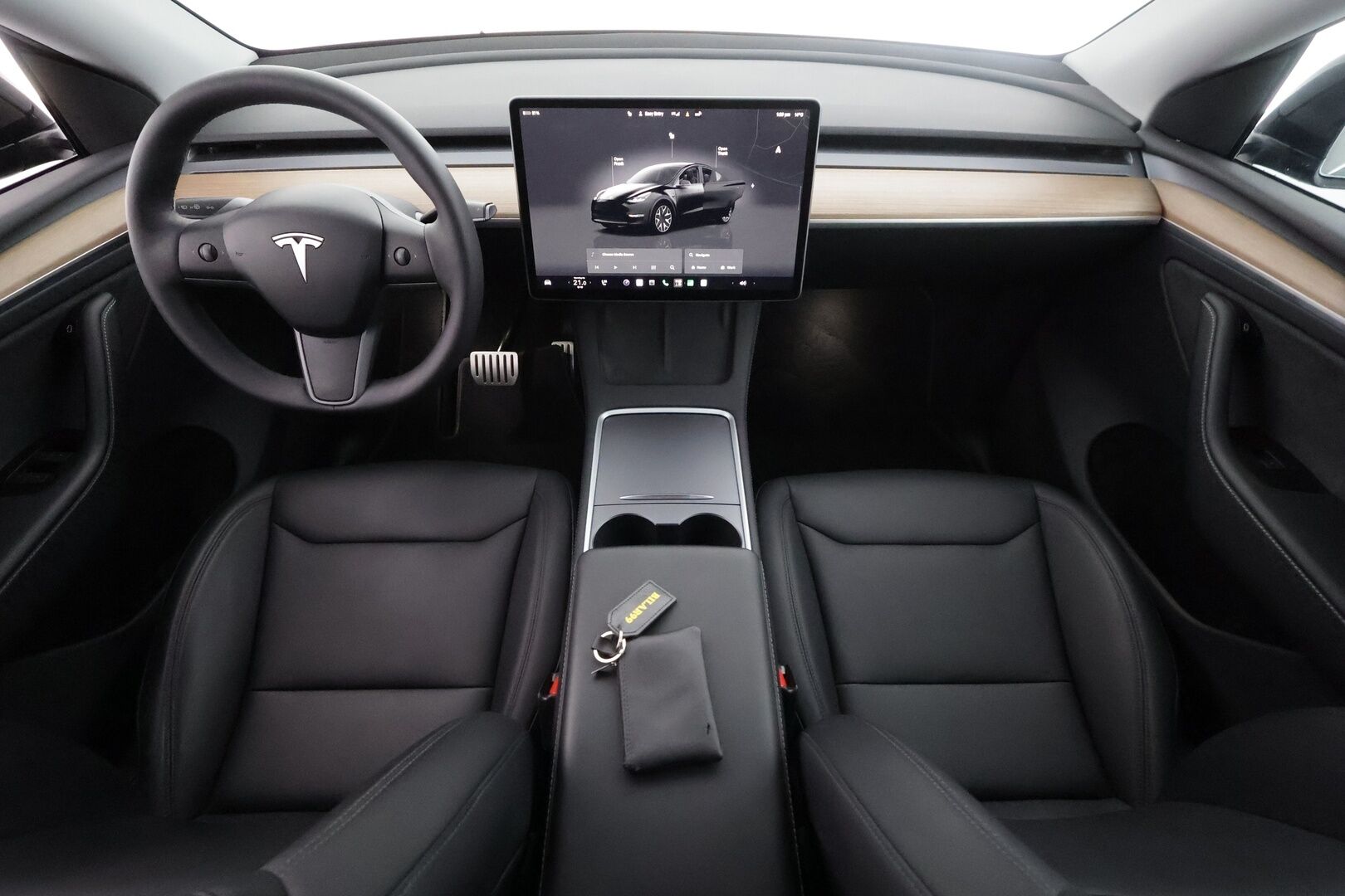 TESLA MODEL Y 2023 Performance - | Koukku | ILP | ACC | Matrix-LED | Lasikatto | P.Kamera | Muistipenkki | Premium Audio | Navi | Kaistavahti | Keyless | - KORKO VAIN 3,99 %