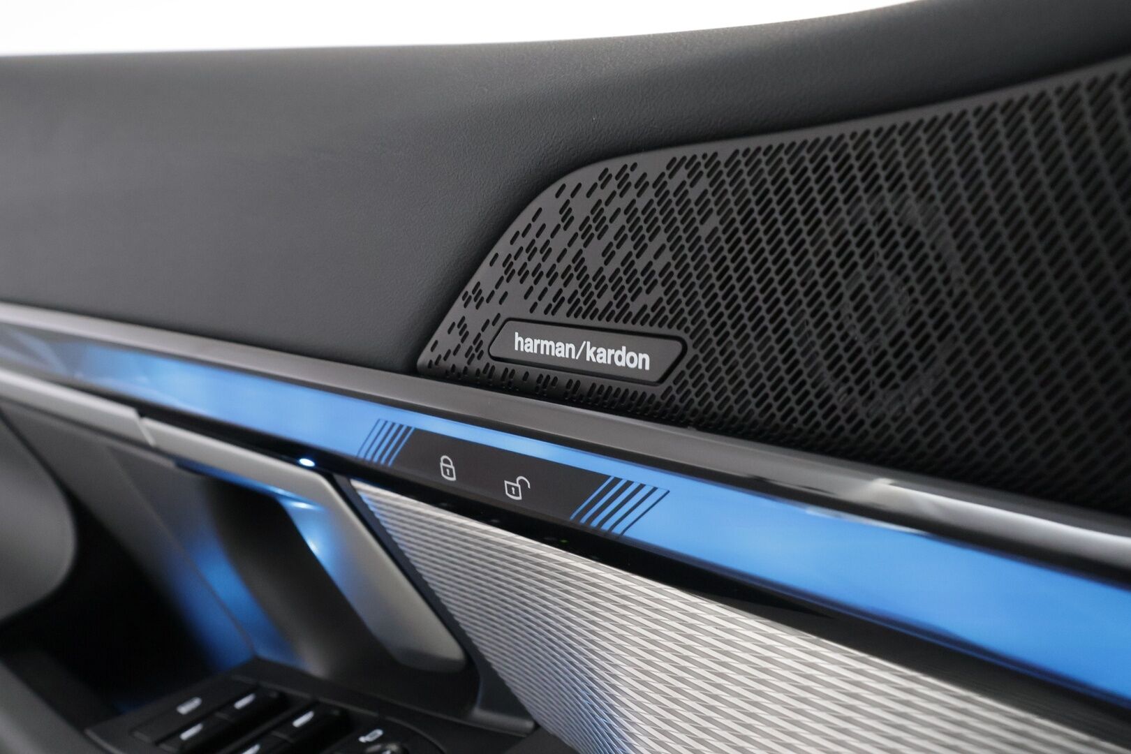BMW I5 2024 G60 xDrive40 M Sport - Driving assistant prof. | Harman/Kardon | Koukku | Adapt.LED | P-kamera | Widescreen | Kahdet renkaat - KORKO VAIN 3,99 %
