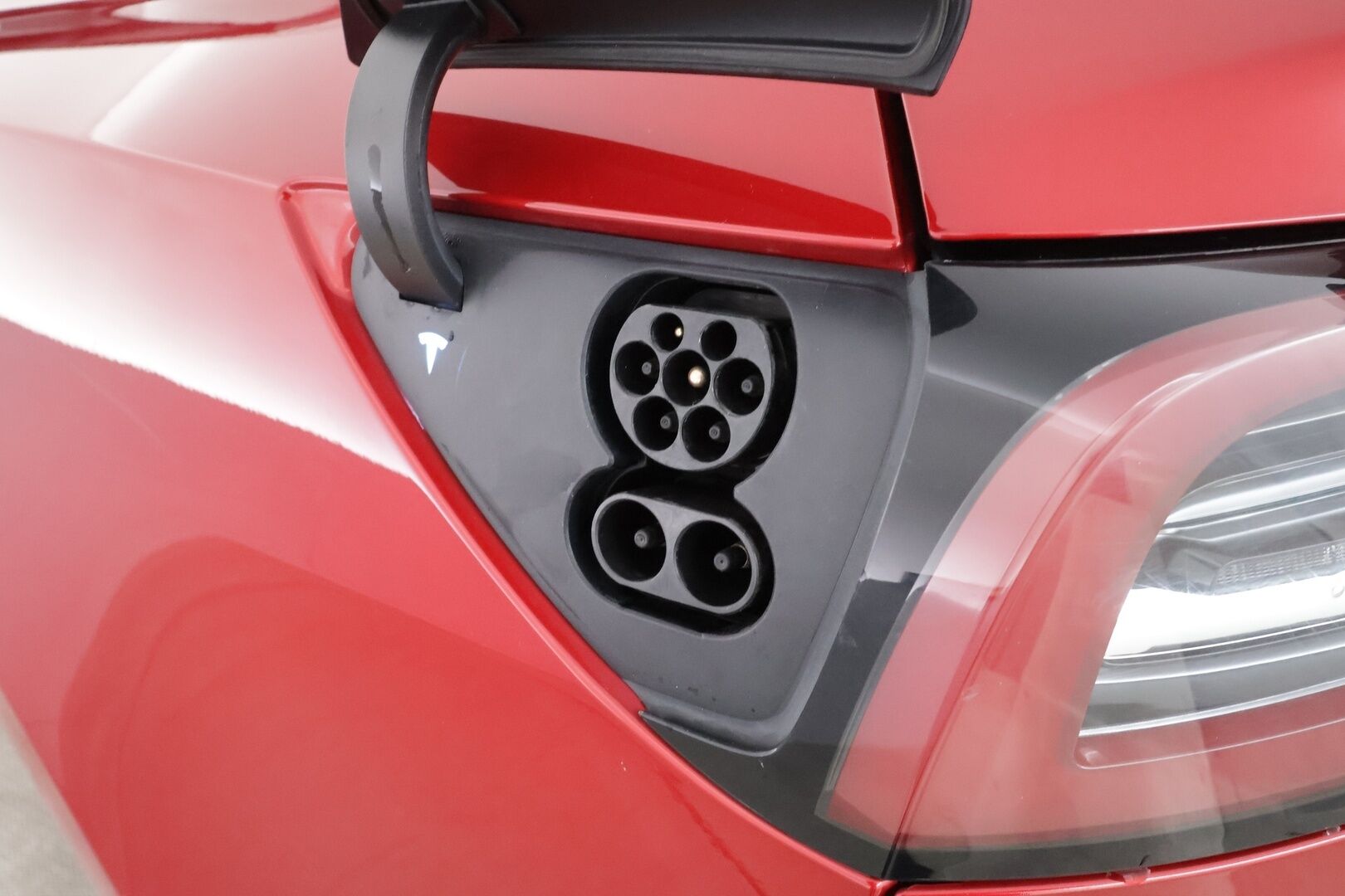 TESLA MODEL 3 2020 Performance - | ACC | LED | P.Kamera | Lasikatto | Muistipenkki | Premium Audio | Navi | Kaistavahti | Keyless | 