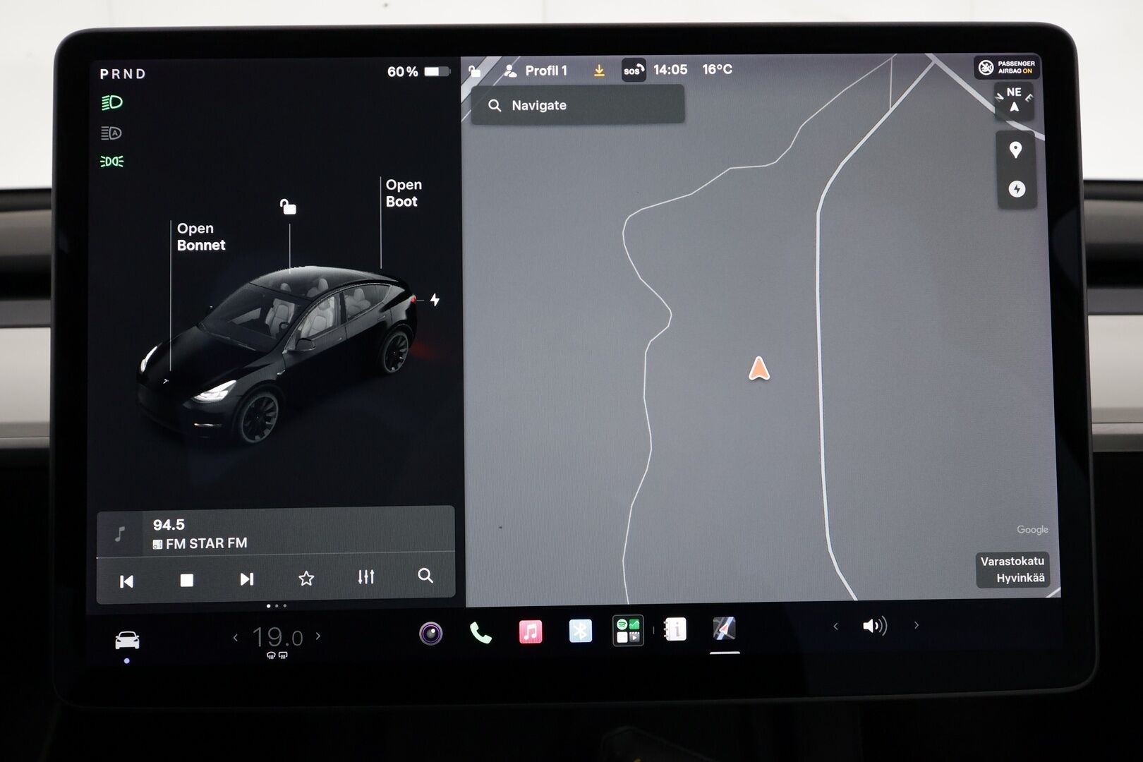TESLA MODEL Y 2021 Long Range - | ILP | Koukku | Lasikatto | ACC | Matrix-LED | P.Kamera | Muistipenkki | Premium Audio | Navi | Kaistavahti | Keyless | 2x Latauskaapelit | Kahdet renkaat |