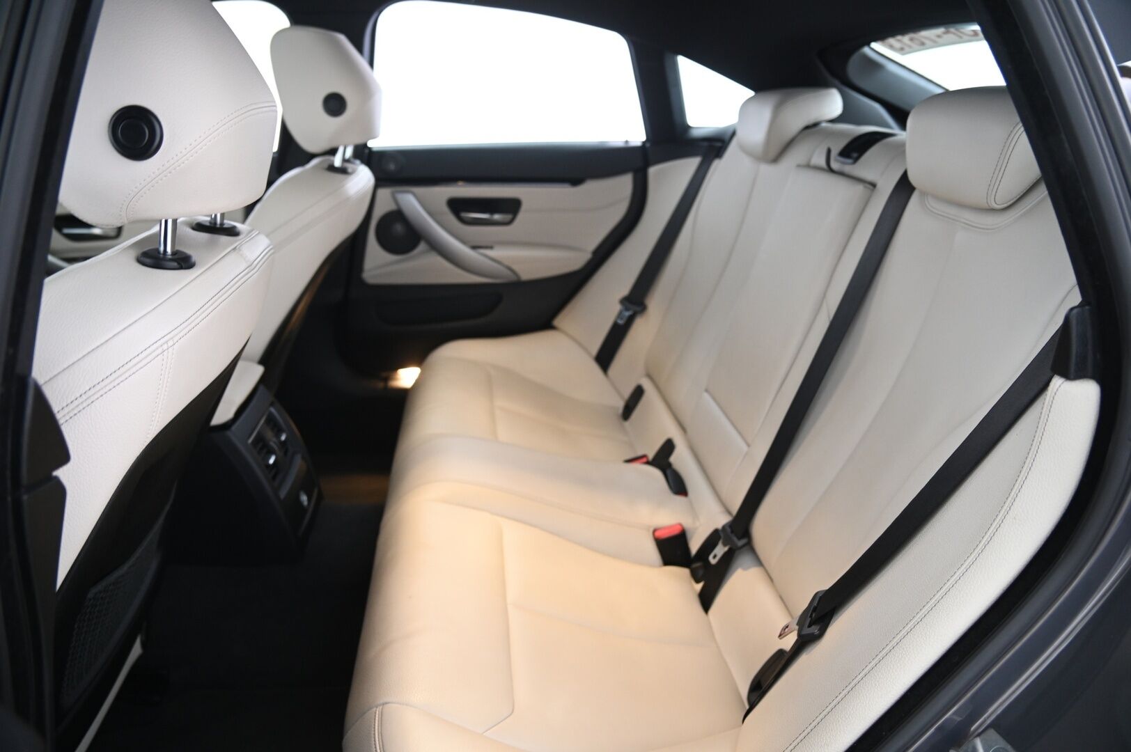 BMW 430 2018 Gran Coupe 430i Business M Sport LCI - CQM Individual | ACC | Koukku | H/K | HUD | P.tutkat | Sporttinahat | Lasikattoluukku | LED | Connected Drive | Merkkihuollettu | Kahdet Renkaat |