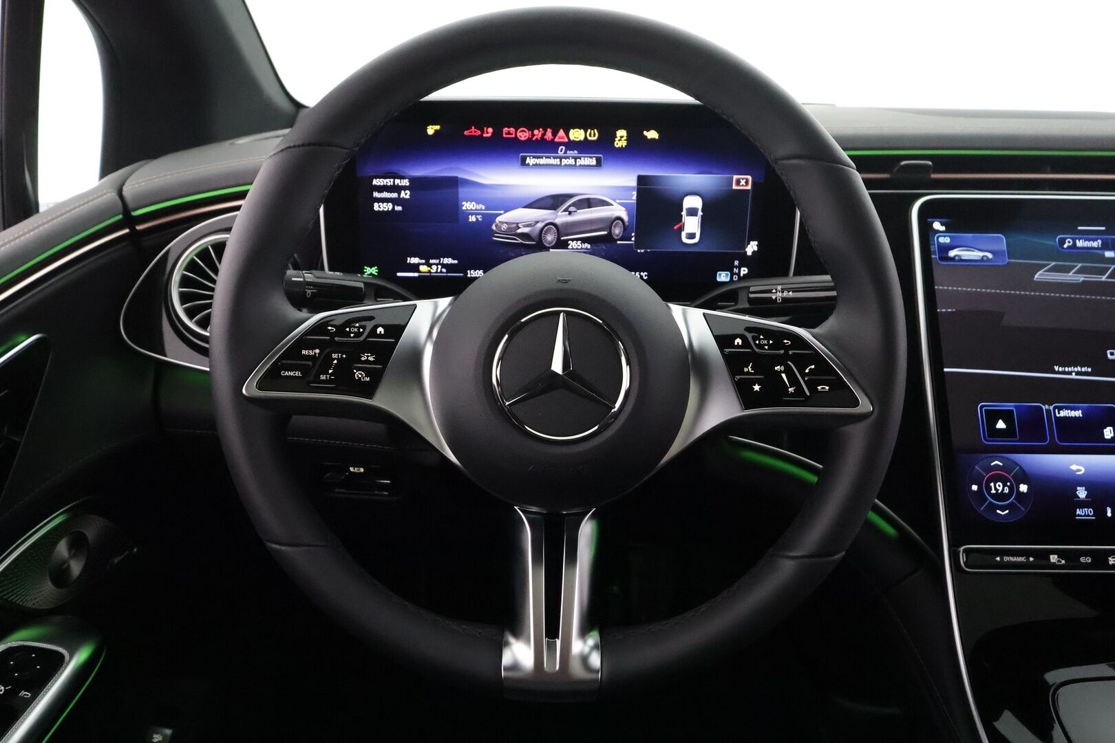 MERCEDES-BENZ EQE 2025 350 4MATIC AMG - | Koukku | ILP | Panorama | Distronic | Burmester | P.Kamera | LED-HP | Comfort-penkit Muistilla | Navi | Katveavustin | Kaistavahti | Keyless | Kahdet renkaat |