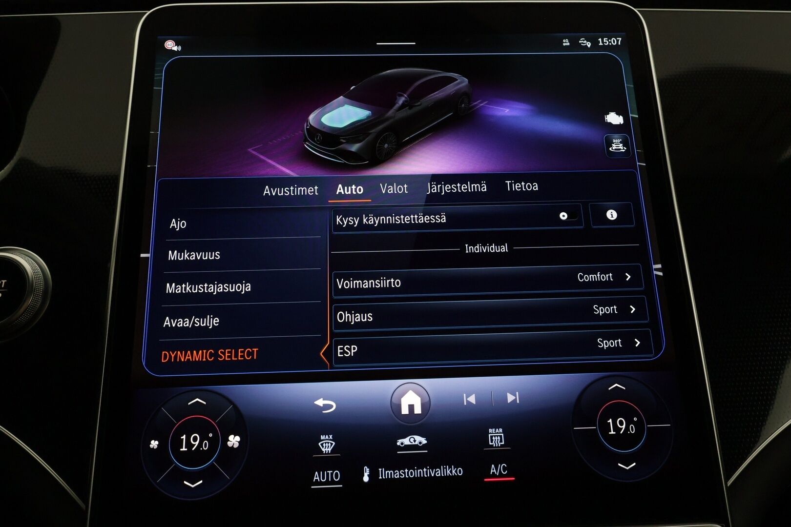 MERCEDES-BENZ EQE 2025 350 4MATIC AMG - | Koukku | ILP | Panorama | Distronic | Burmester | P.Kamera | LED-HP | Comfort-penkit Muistilla | Navi | Katveavustin | Kaistavahti | Keyless | Kahdet renkaat |