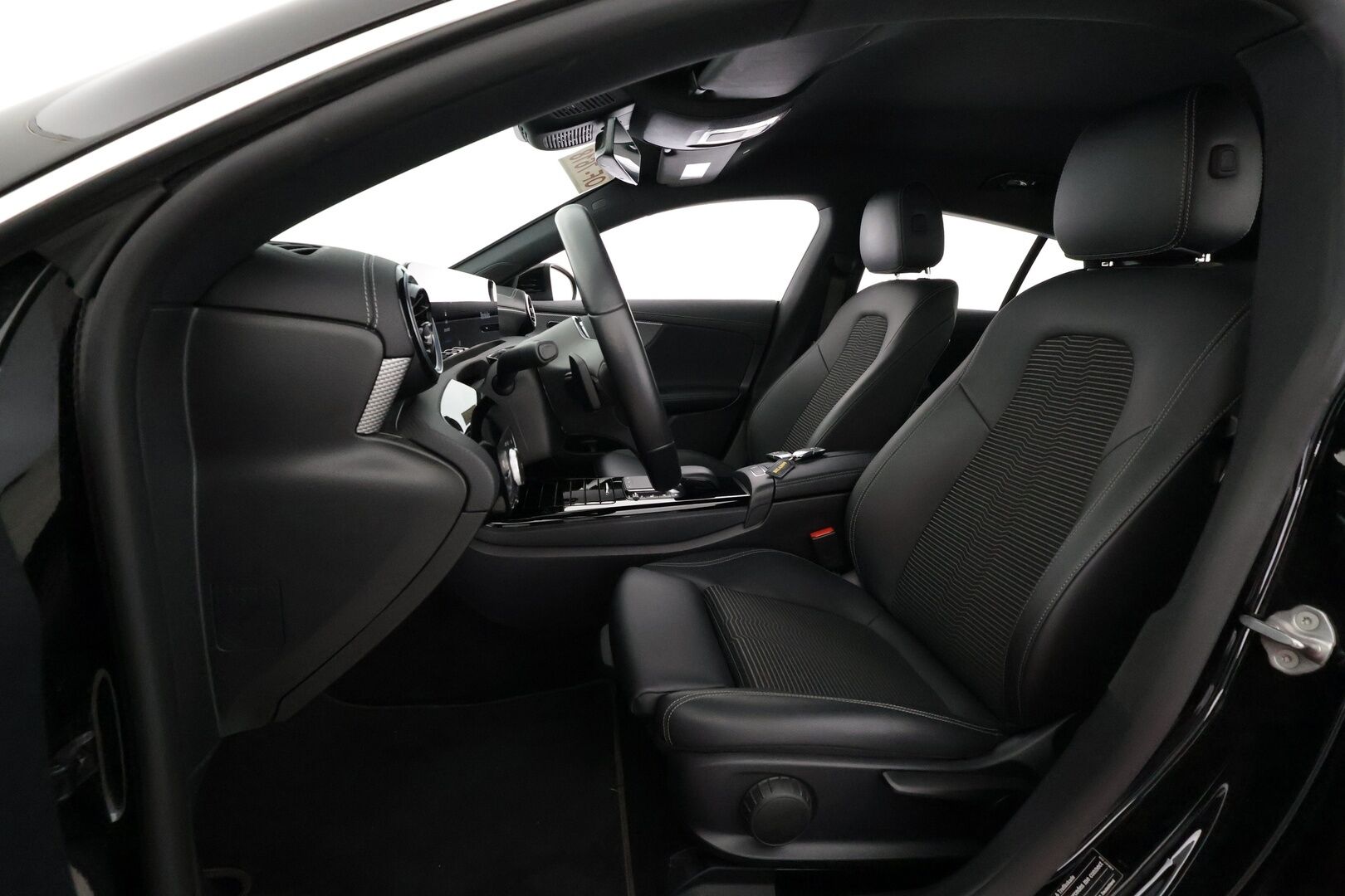 Mercedes-Benz CLA 2022 200 A Shooting Brake Business - | Koukku | Distronic | P.Kamera | Sporttipenkki | LED-HP | Puolinahat | Digimittaristo | Kaistavahti | Navi |