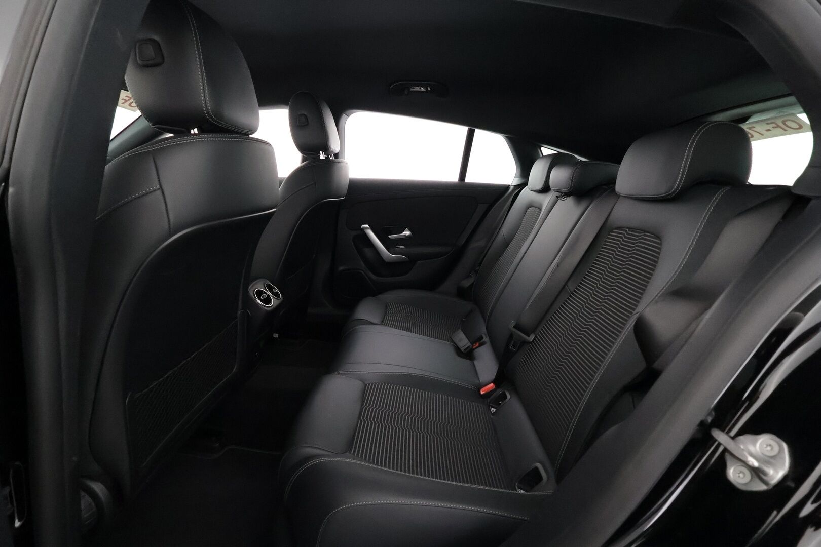 Mercedes-Benz CLA 2022 200 A Shooting Brake Business - | Koukku | Distronic | P.Kamera | Sporttipenkki | LED-HP | Puolinahat | Digimittaristo | Kaistavahti | Navi |