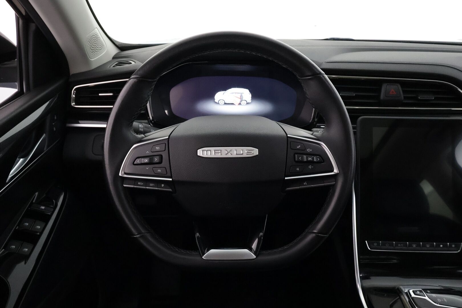 MAXUS EUNIQ 6 2022 70 kWh - | ACC | 360° | Panorama | Sähköpenkit | Nahkaverhoilu | Digimittaristo | Keyless | Lane Assist | BSM | FCW | LED | Ambient light | 2x renkaat aluin | 