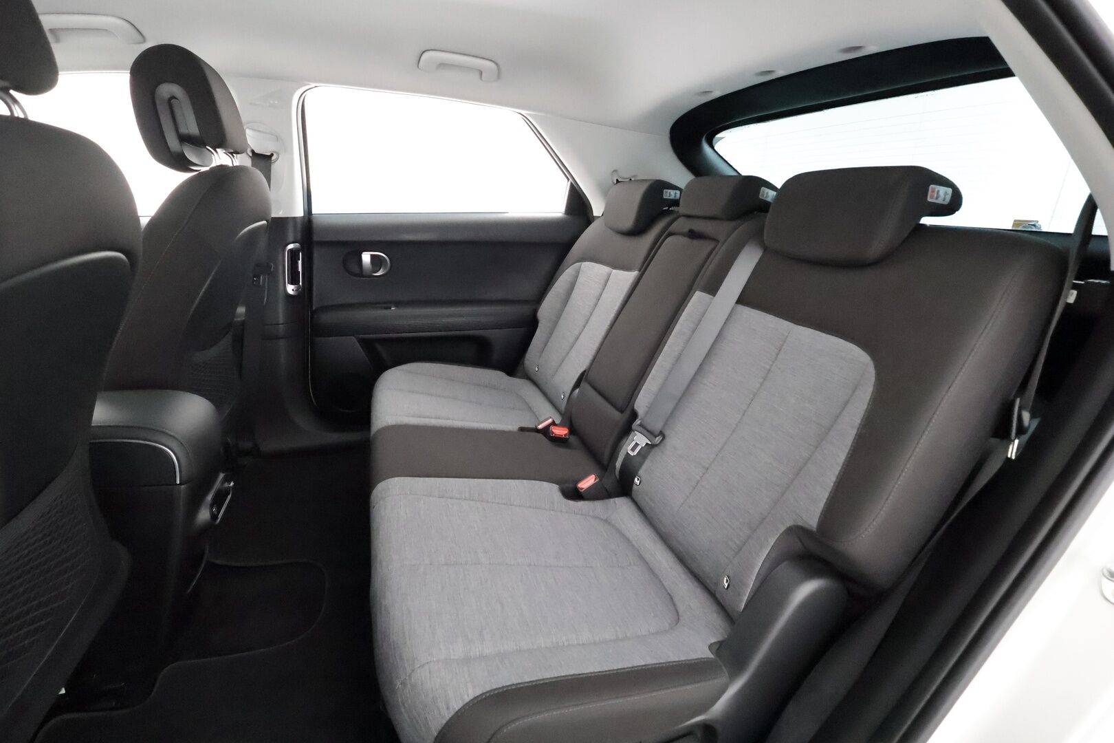 HYUNDAI IONIQ 5 2022 73 kWh 217 hv  Dynamiq - | ACC | ILP | Widescreen | P.kamera | LED | Sähköpenkki |