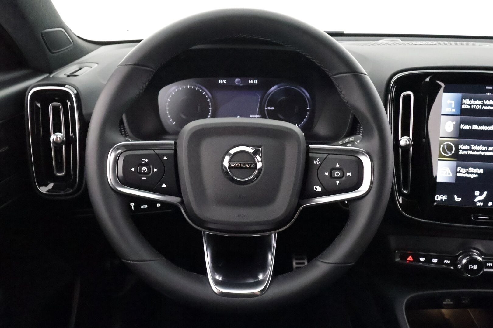Volvo XC40 2022 T4 TwE Business R-Design aut - | ACC | H&K | Full-LED | Sporttipenkit | 360 | Lisälämmitin | Navi | Kaistavahti | Keyless | Apple&Android | Kahdet renkaat | Merkkihuollot |