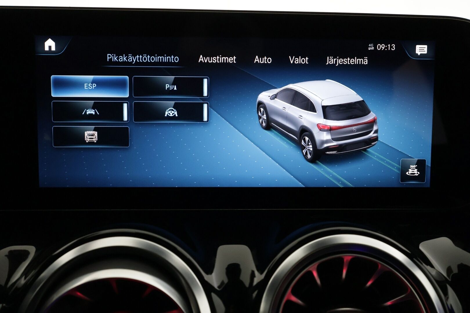 MERCEDES-BENZ EQA 2023 300 4MATIC Business - | Distronic+ | ILP | Widescreen | Muistipenkit | Ambient light | P.kamera | Keyless | LED | Lane Assist | BSM | 2x renkaat aluin | Merkkihuollot |