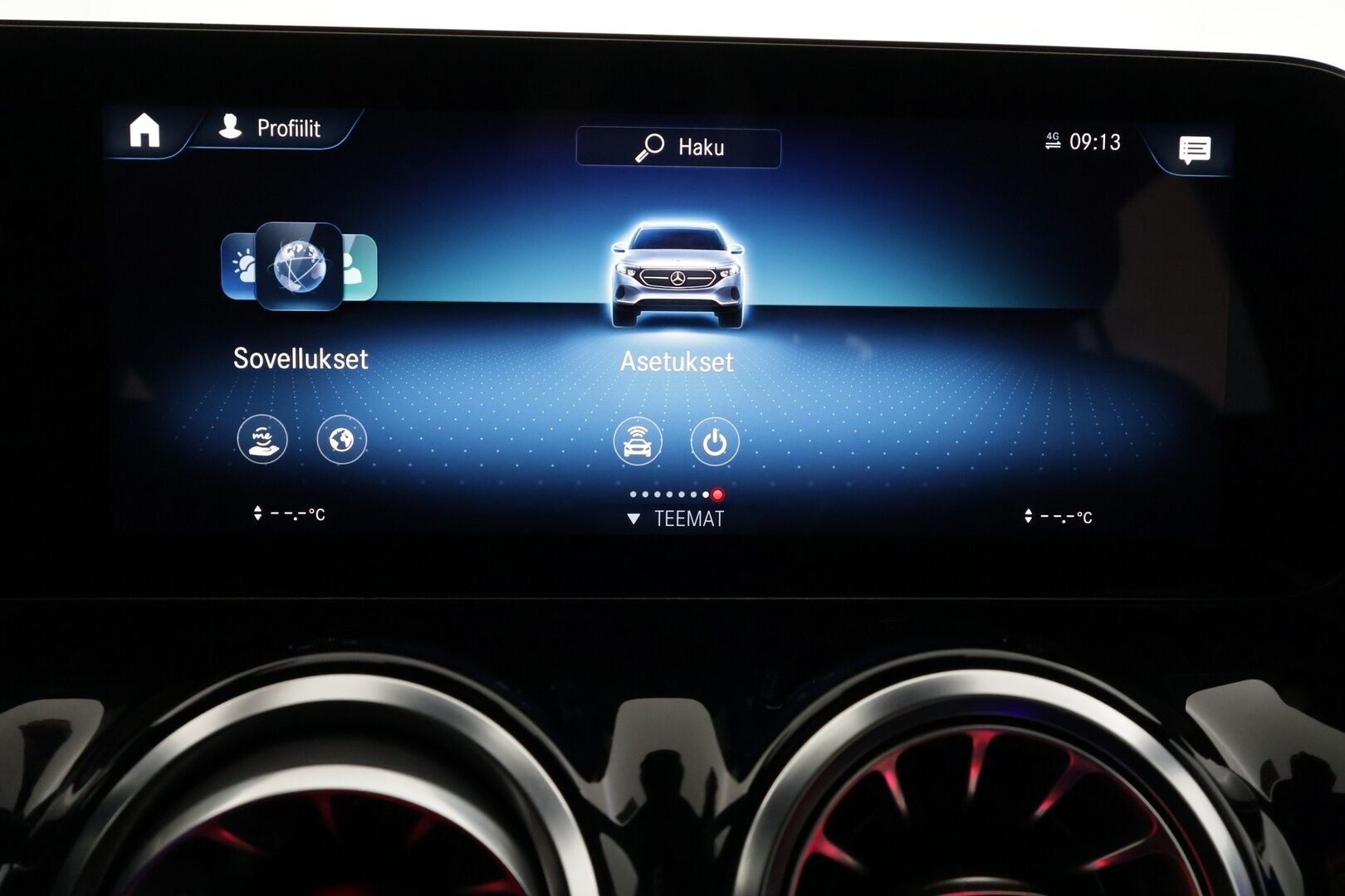MERCEDES-BENZ EQA 2023 300 4MATIC Business - | Distronic+ | ILP | Widescreen | Muistipenkit | Ambient light | P.kamera | Keyless | LED | Lane Assist | BSM | 2x renkaat aluin | Merkkihuollot |
