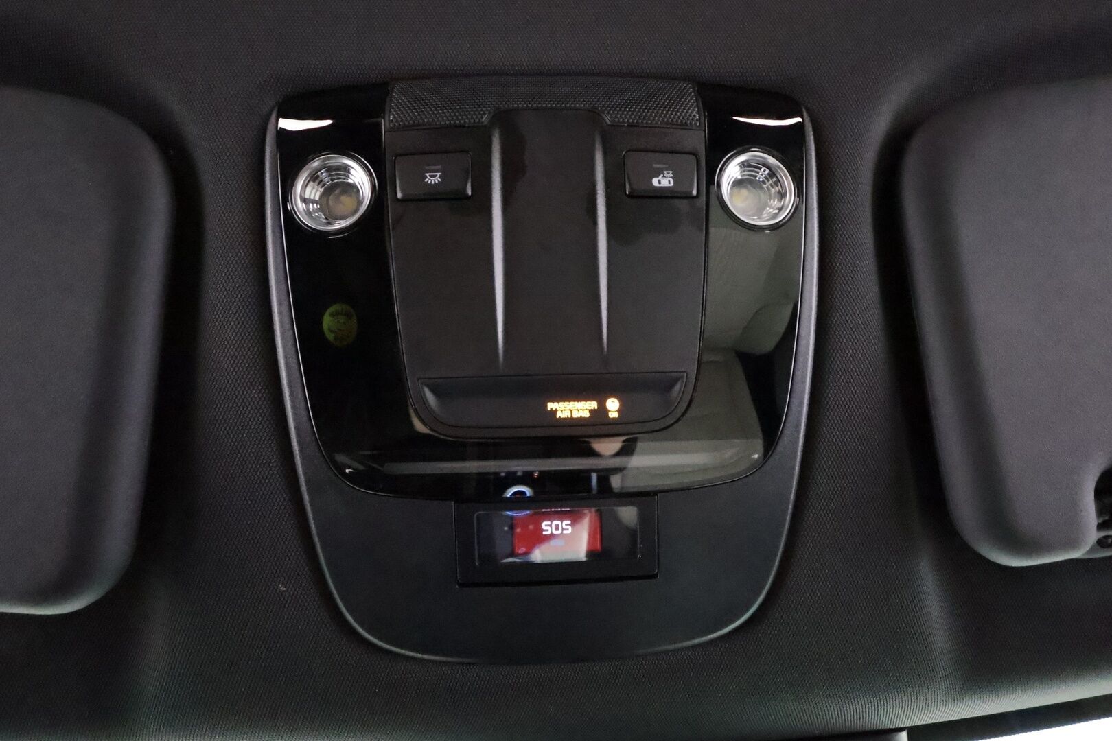 KIA EV6 2023 GT-Line AWD 77 kWh 325 hv - | ACC | ILP | Meridian | Ilmastoidut relax penkit | HUD | 360° | Muistipenkki | V2L | HDA | BSM | CTA | Ambient light | Merkkihuollot | 