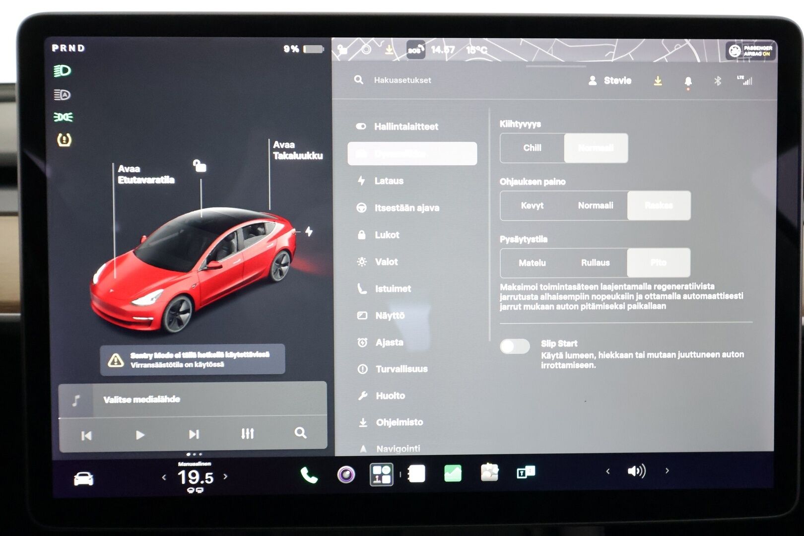 TESLA MODEL 3 2021 Standard Range Plus - | ACC | ILP | EAP | Refresh | Lasikatto | Matrix-LED | Muistipenkki | Sähkönahat | P.kamera | Aidot p.tutkat |  2x renkaat aluin | ALV | 