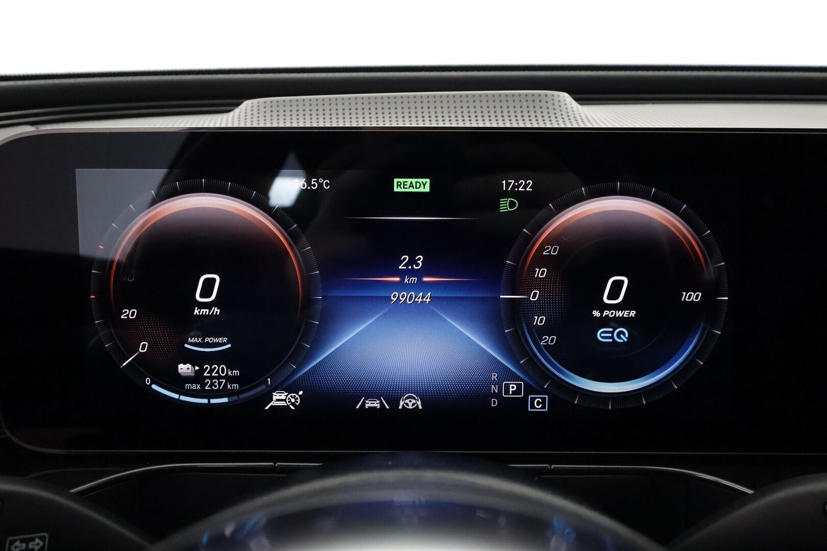 MERCEDES-BENZ EQC 2022 400 4MATIC Business AMG - | Distronic+ | Koukku | Lisälämmitin | Lasikattoluukku | Widescreen | HUD | LED | 360-Kamera | Muistipenkit | Koti&Kauppalaturi |