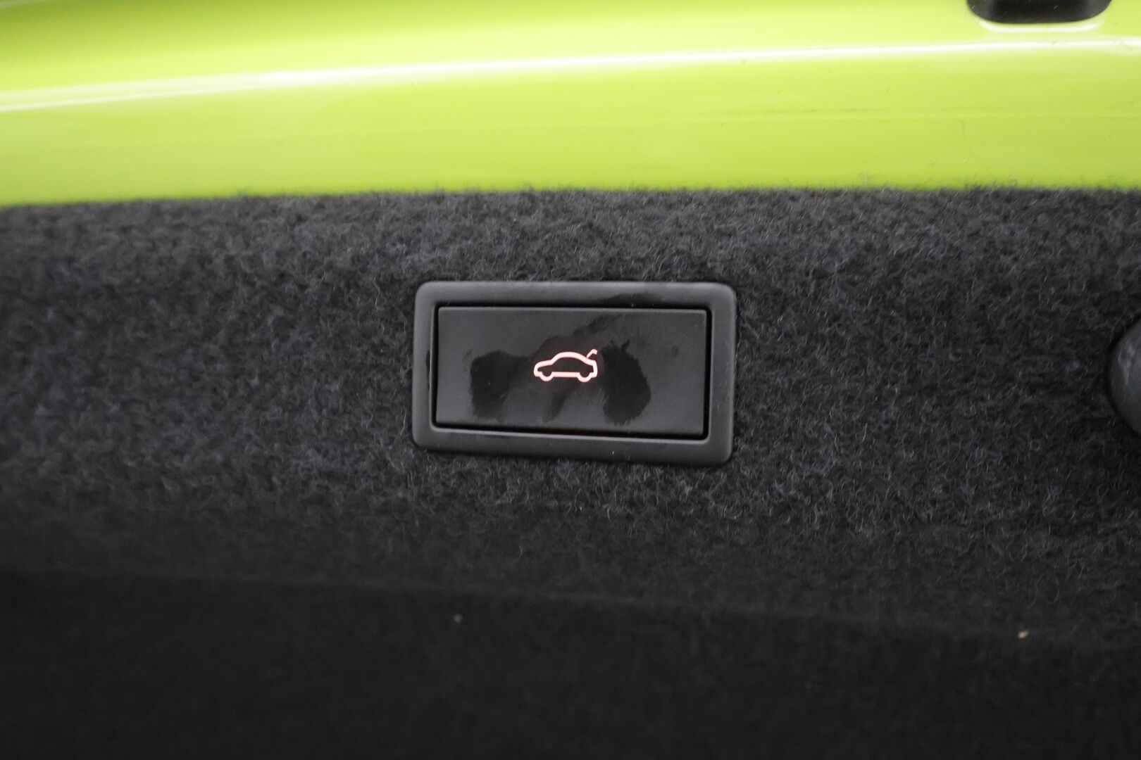 Skoda Octavia 2024 1,4 TSI PHEV RS Ambition iV DSG Autom. - | Webasto | Koukku | ACC | Matrix-LED | P.Kamera | HUD | Kaistavahti | Navi | Keyless | Merkkihuollot | 2x Latauskaapelit |