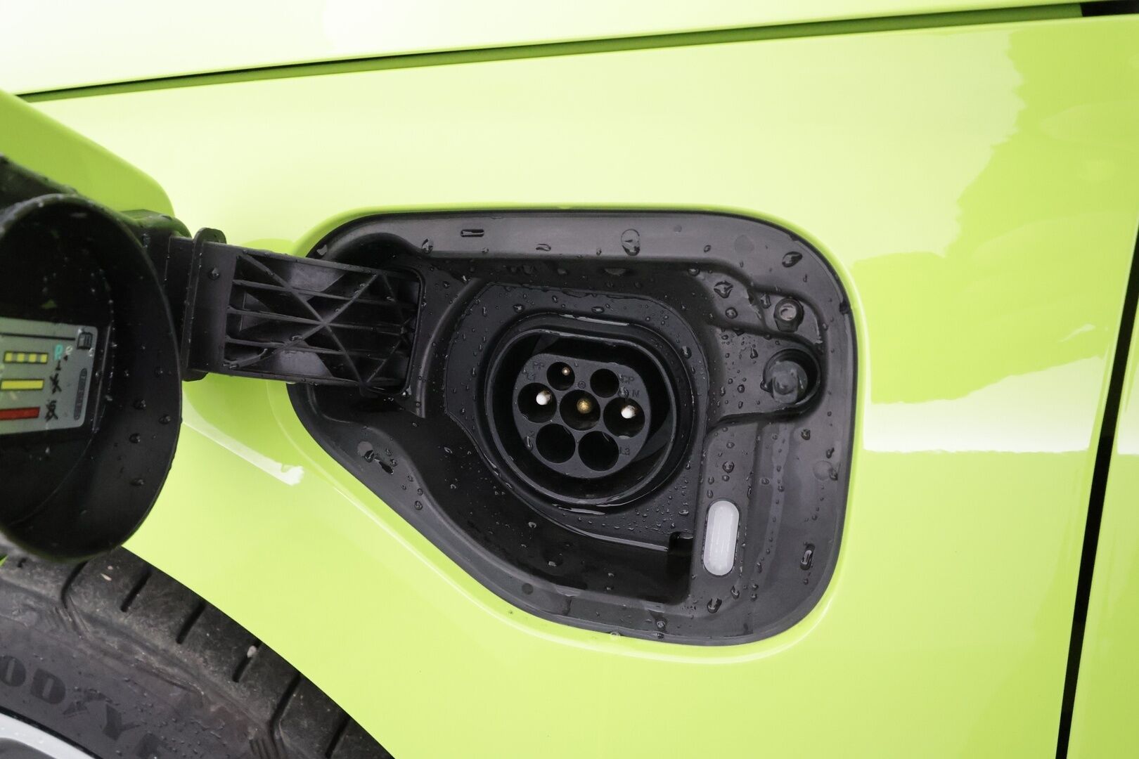 Skoda Octavia 2024 1,4 TSI PHEV RS Ambition iV DSG Autom. - | Webasto | Koukku | ACC | Matrix-LED | P.Kamera | HUD | Kaistavahti | Navi | Keyless | Merkkihuollot | 2x Latauskaapelit |